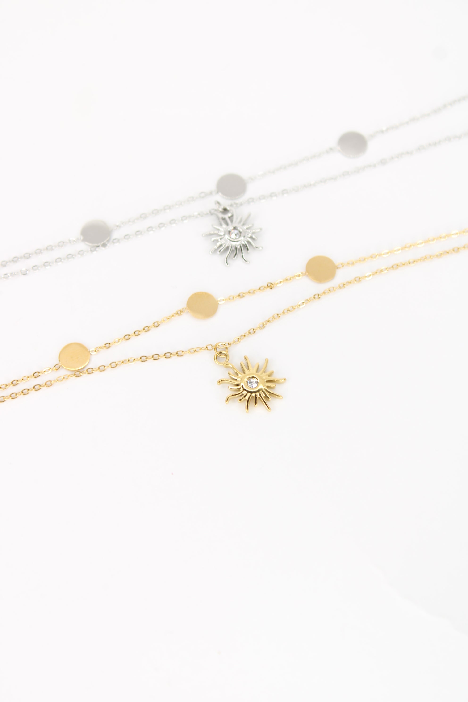 Bracelet Althéa – Bracelet Fleur Nacrée Femme en Acier Inoxydable