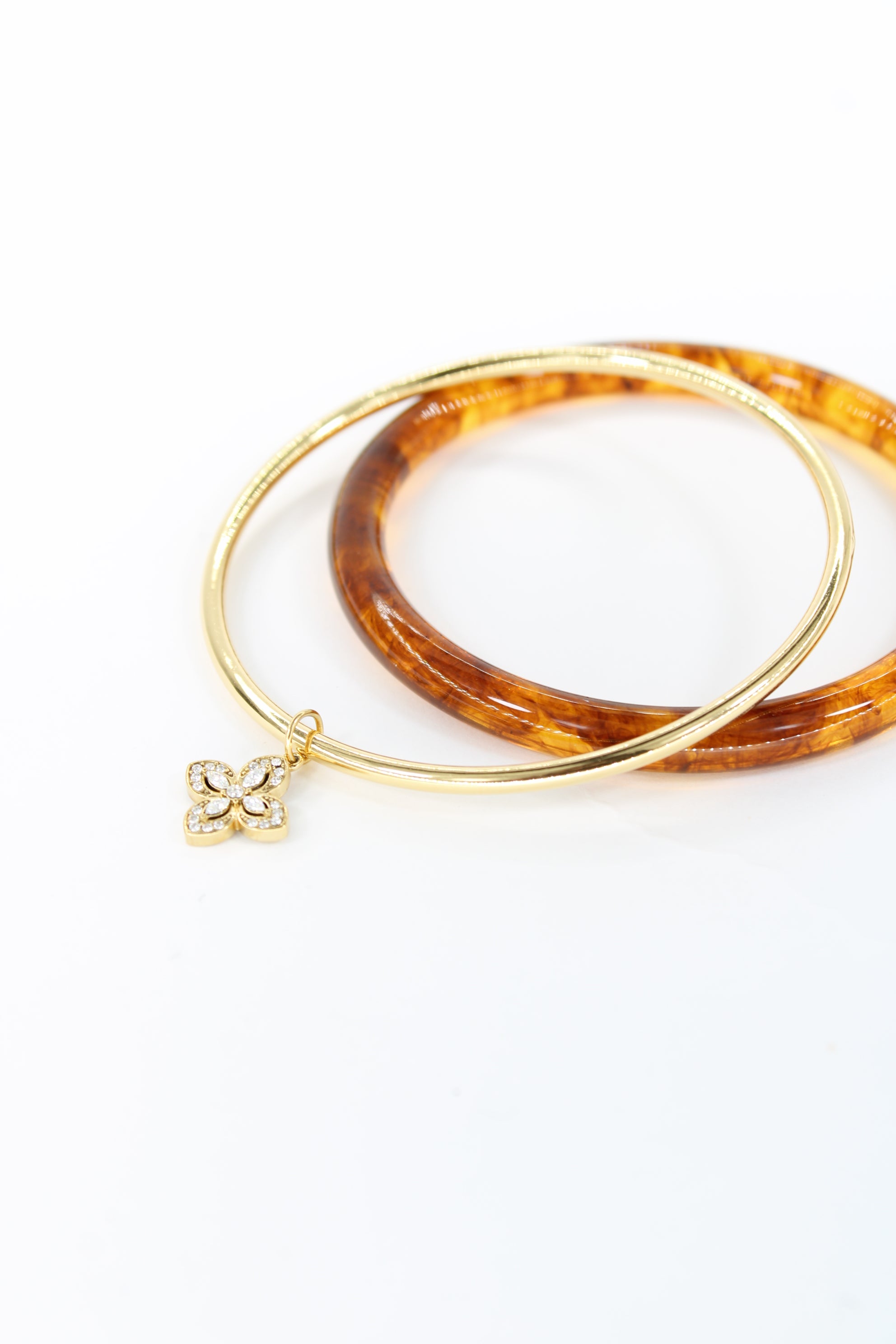 ✨ Jonc Alexane – Élégance naturelle & détail précieux ✨