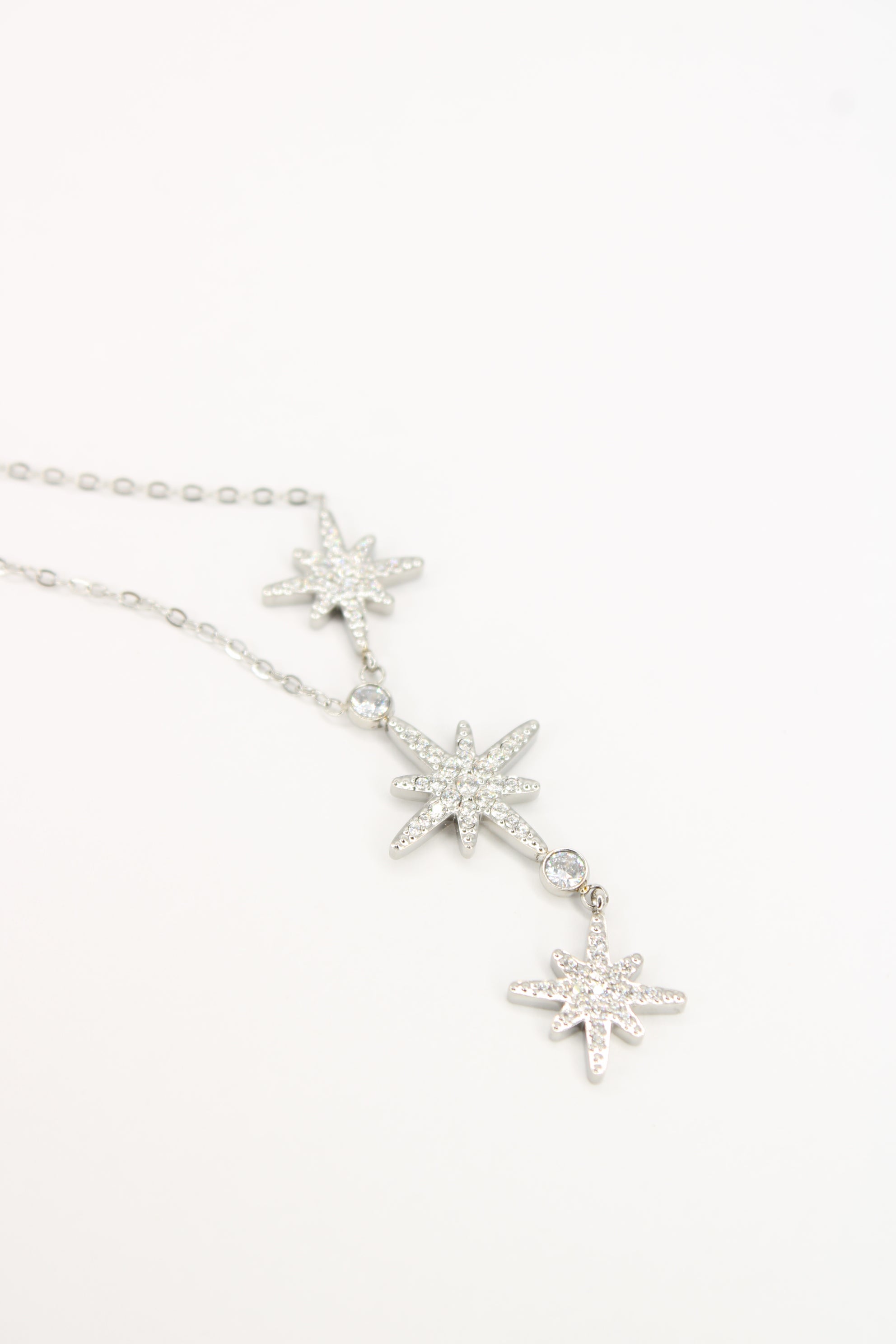 ✨Collier Nyssia - Collier Étoiles Scintillantes en Acier Inoxydable