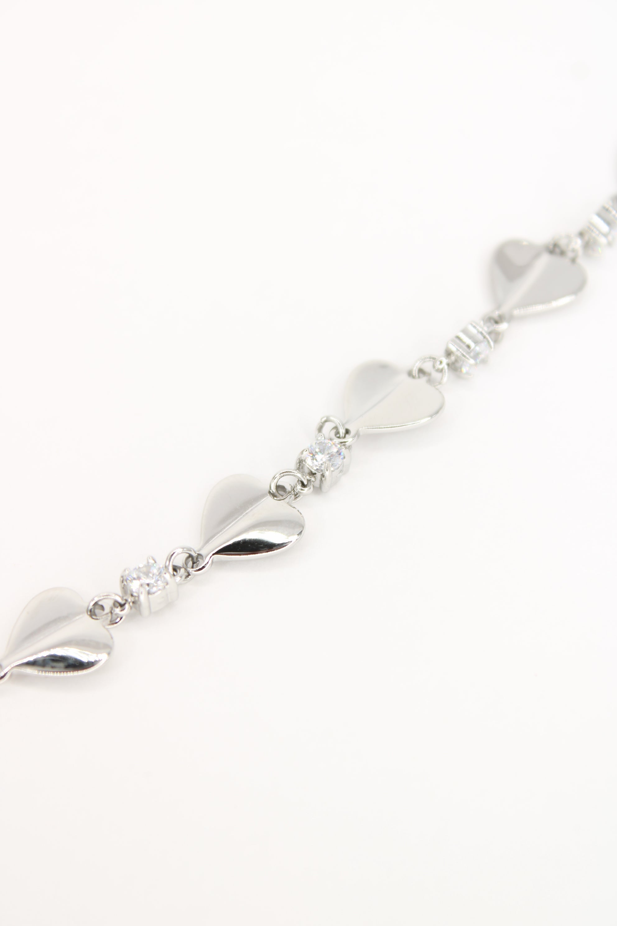 ✨ Collier Amoria – Collier Long à Coeur en Acier Inoxydable