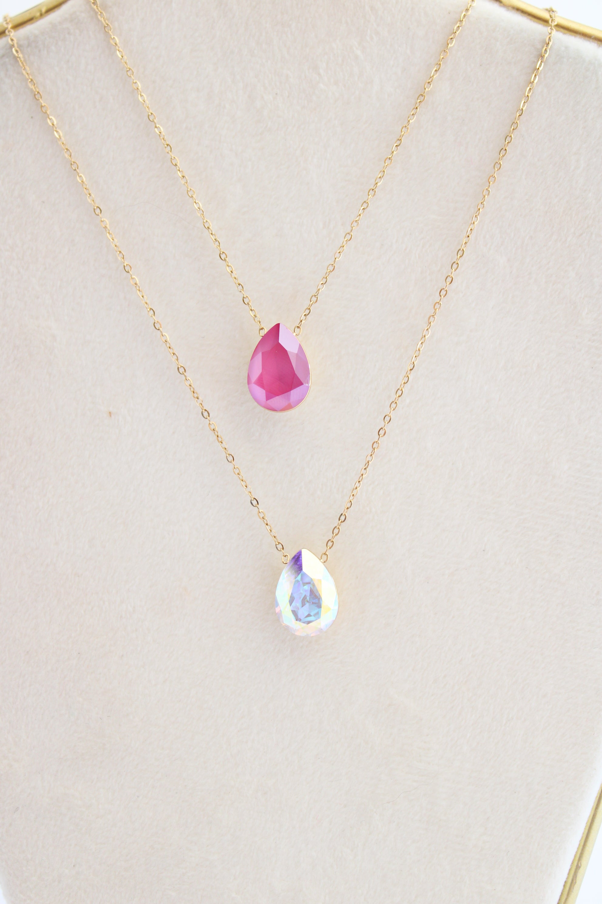 Leona Necklace