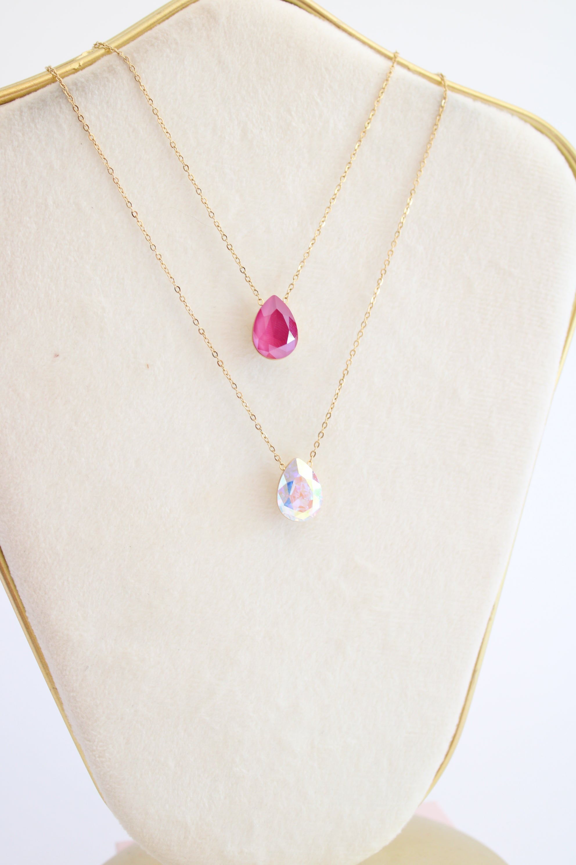 Leona Necklace