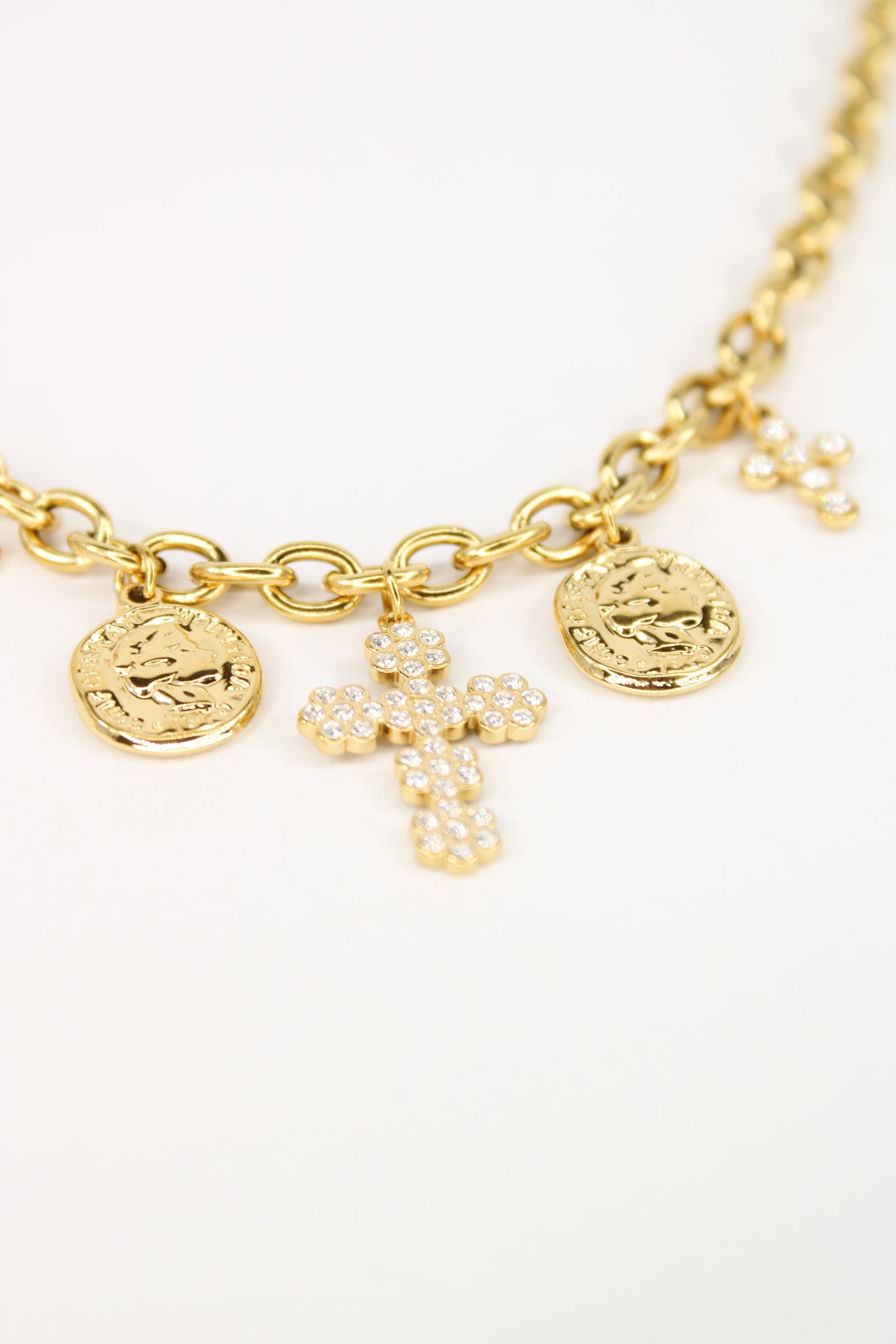 Collier Nava