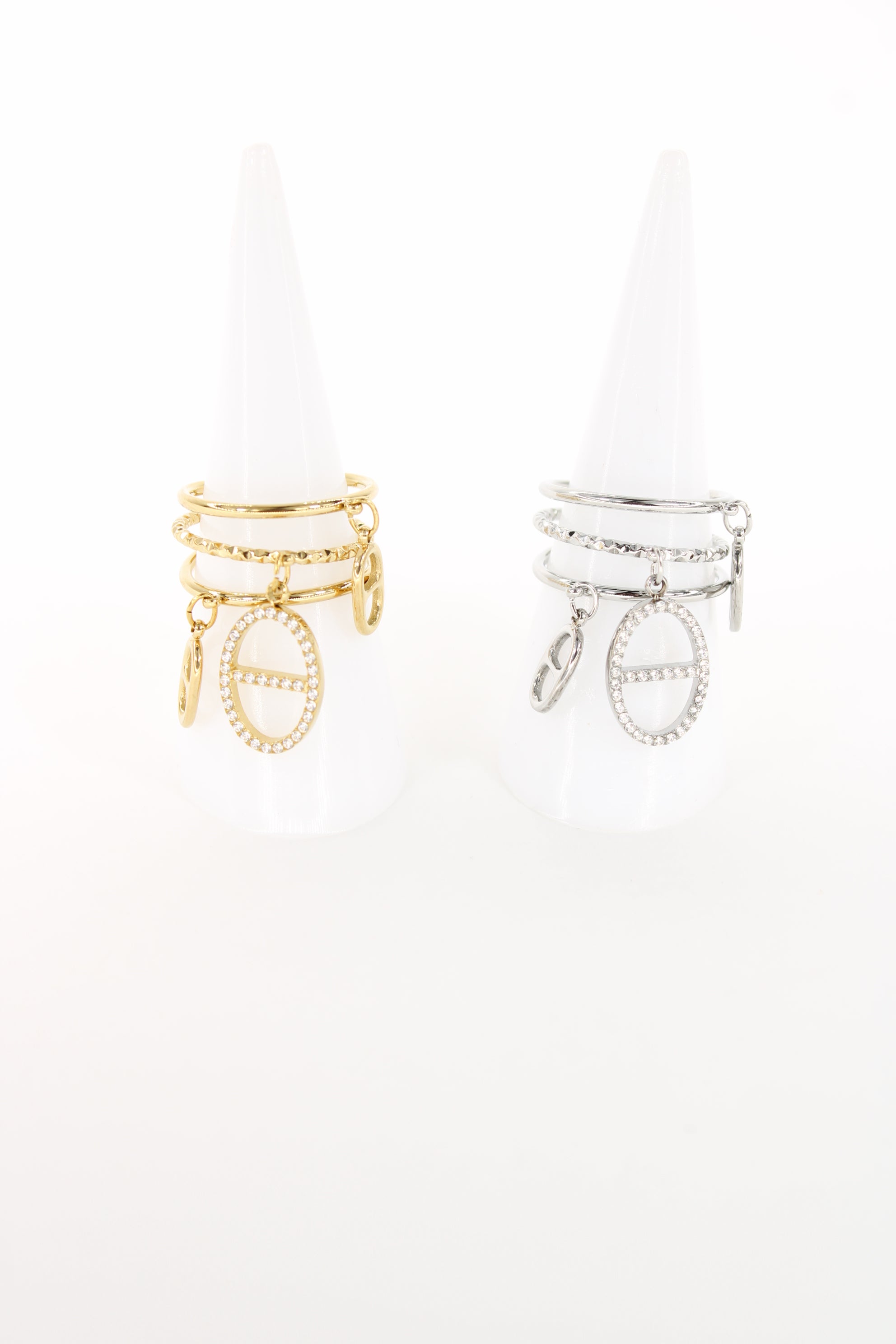 Bague Elina dorée — Bague ajustable à charms ovales scintillants