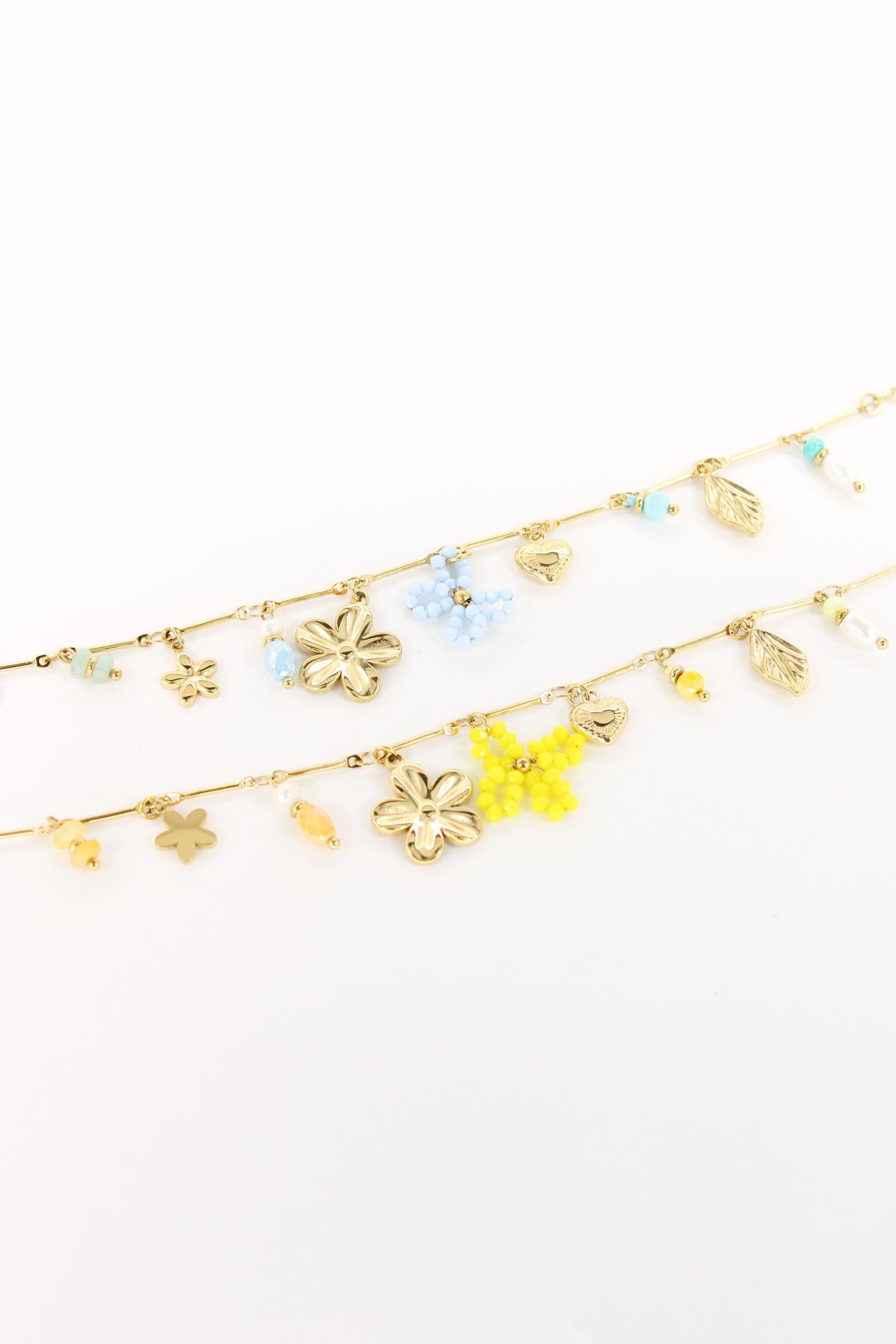🌸 Bracelet Elina – Chaîne Fine & Breloques Florales