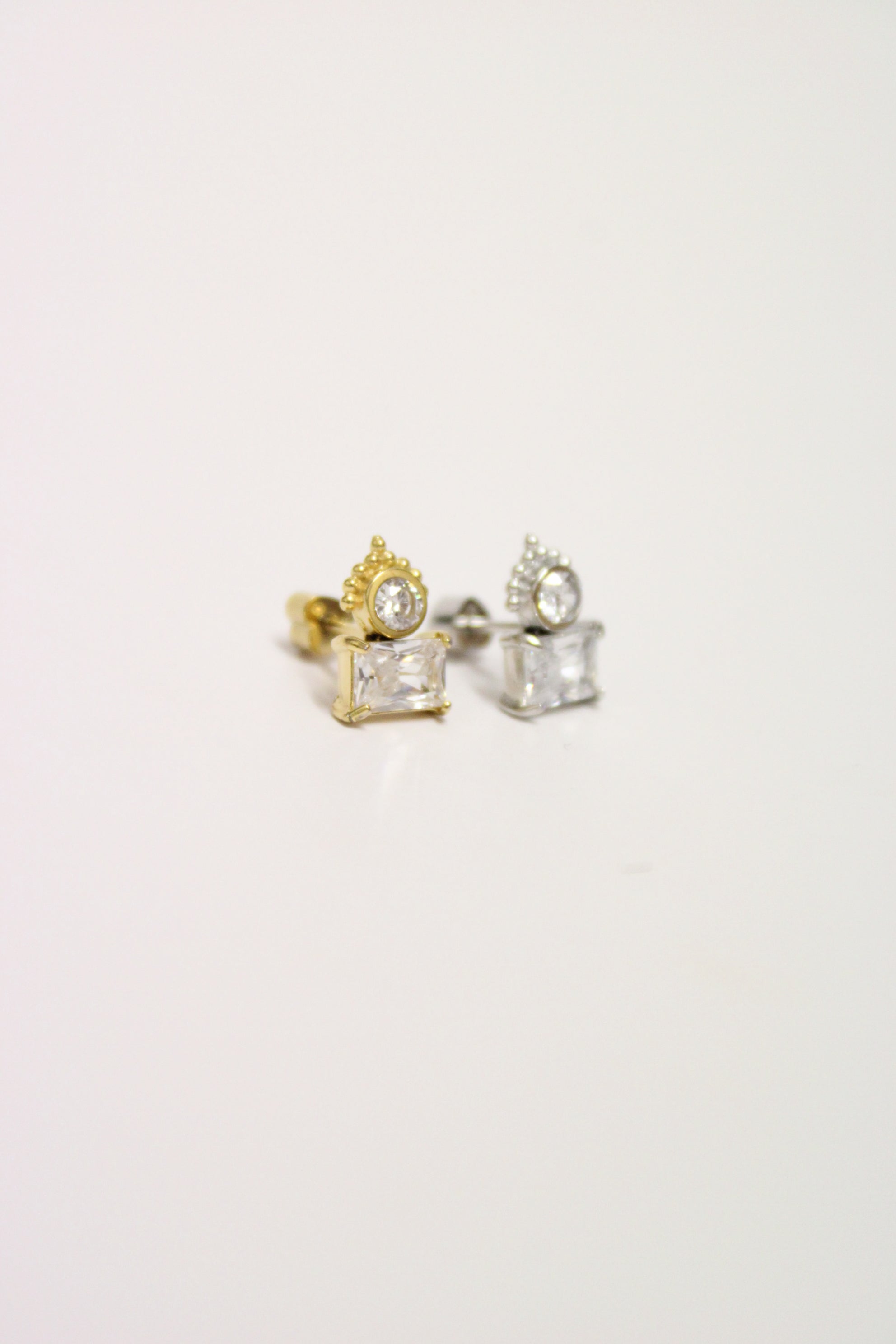 Square piercing
