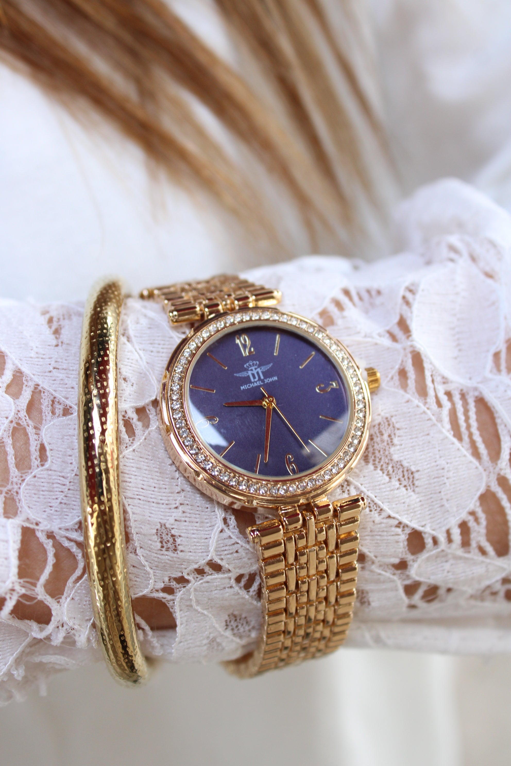 Montre Holly