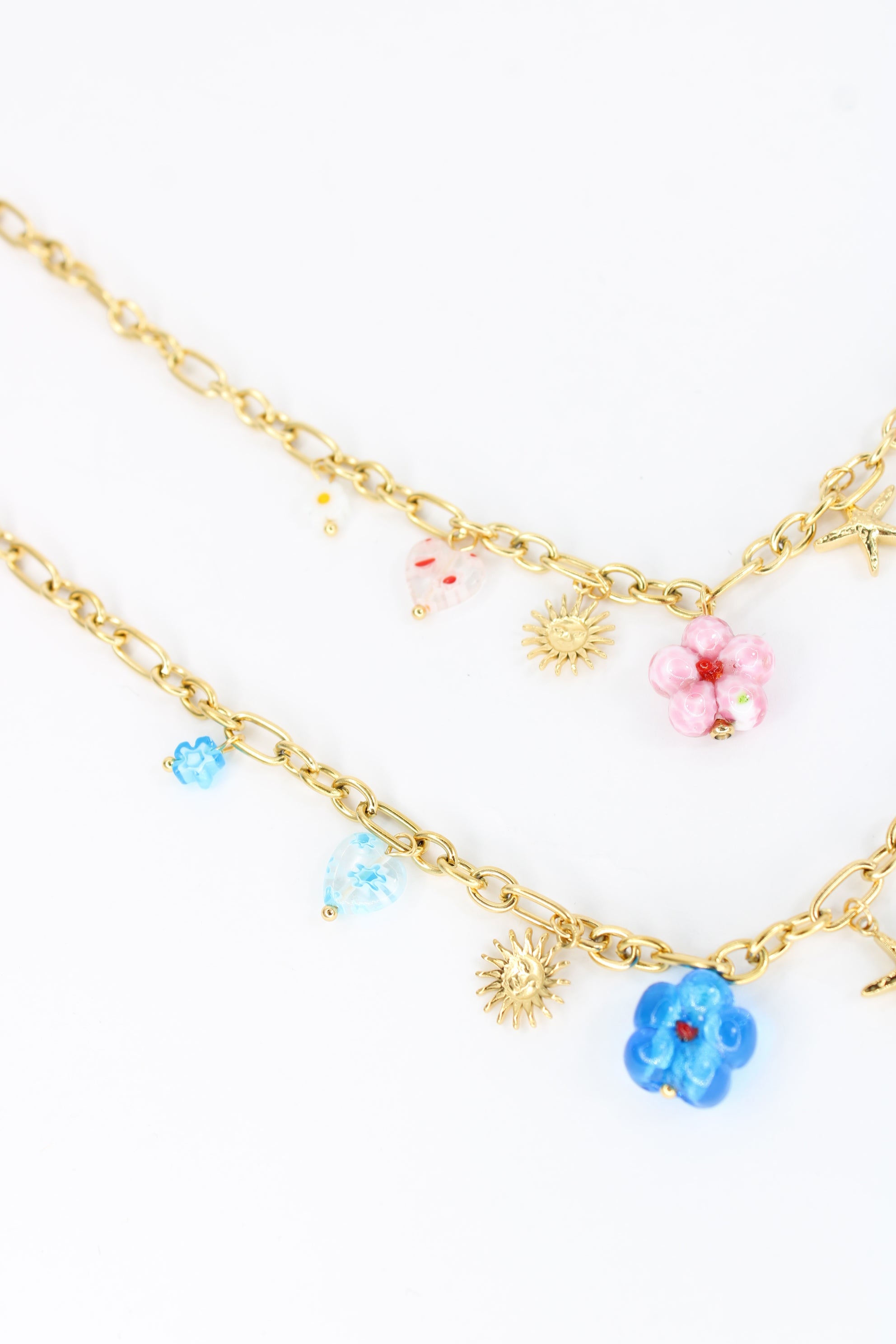 Collier Fidji – Collier breloques fleurs colorées et étoile de mer