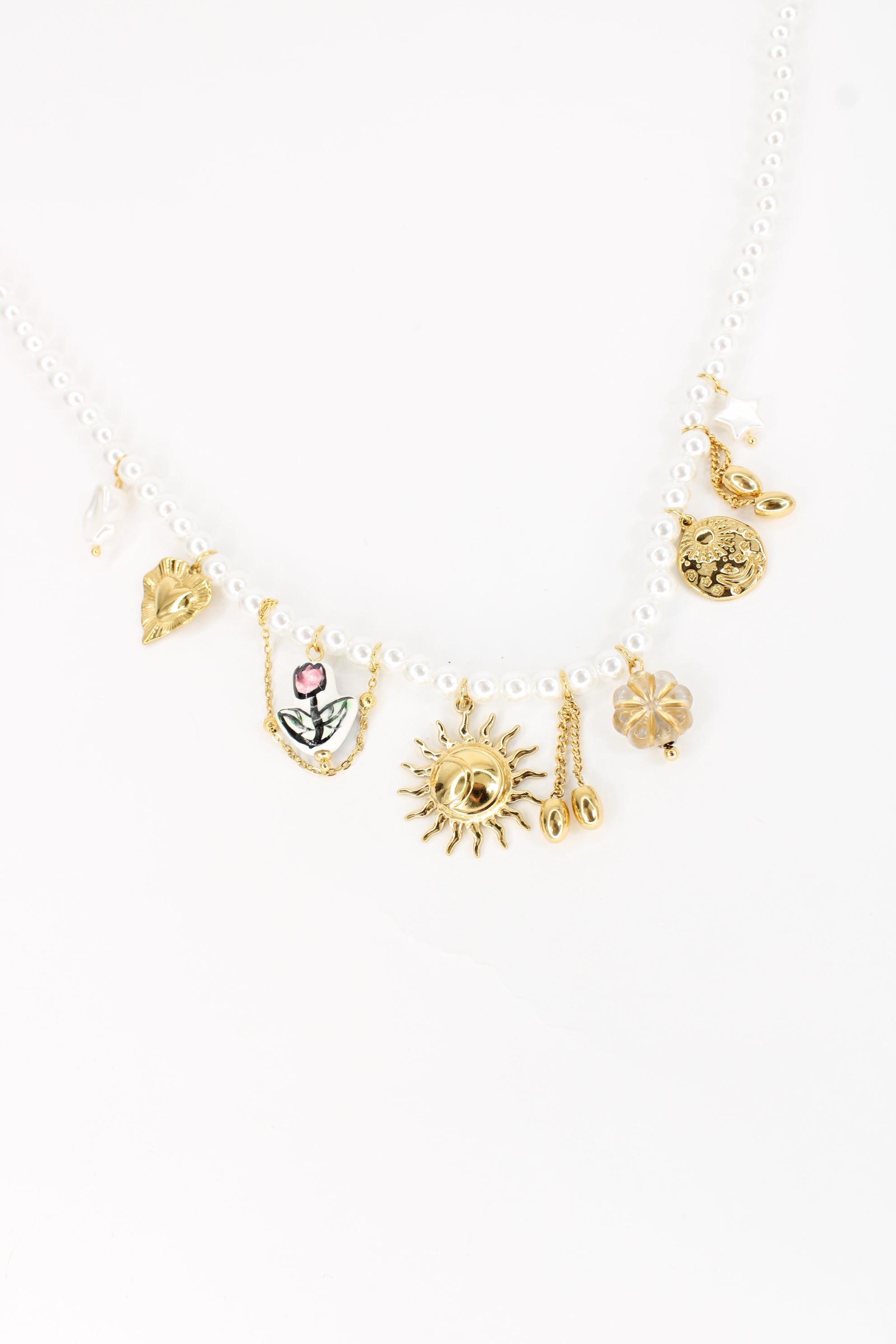 ✨ Collier Mily – Perles & Charms Soleil