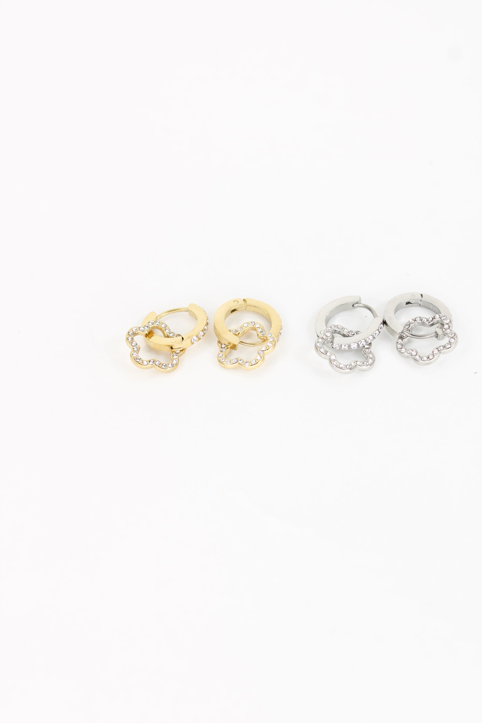 Boucles Alina – Créoles fleurs cristaux doré ou argenté