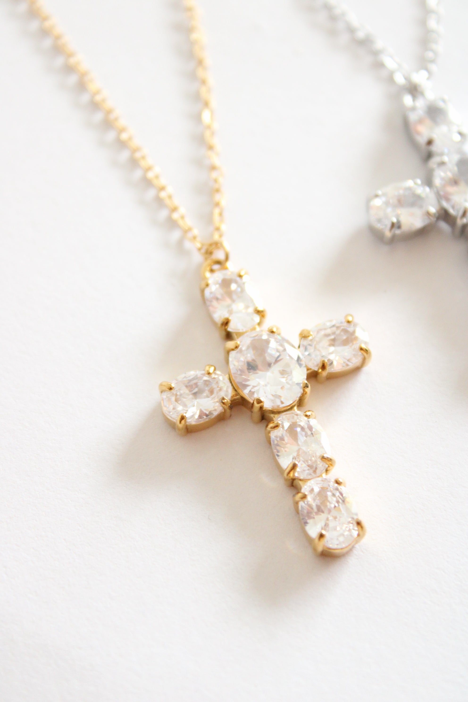 Mary Necklace
