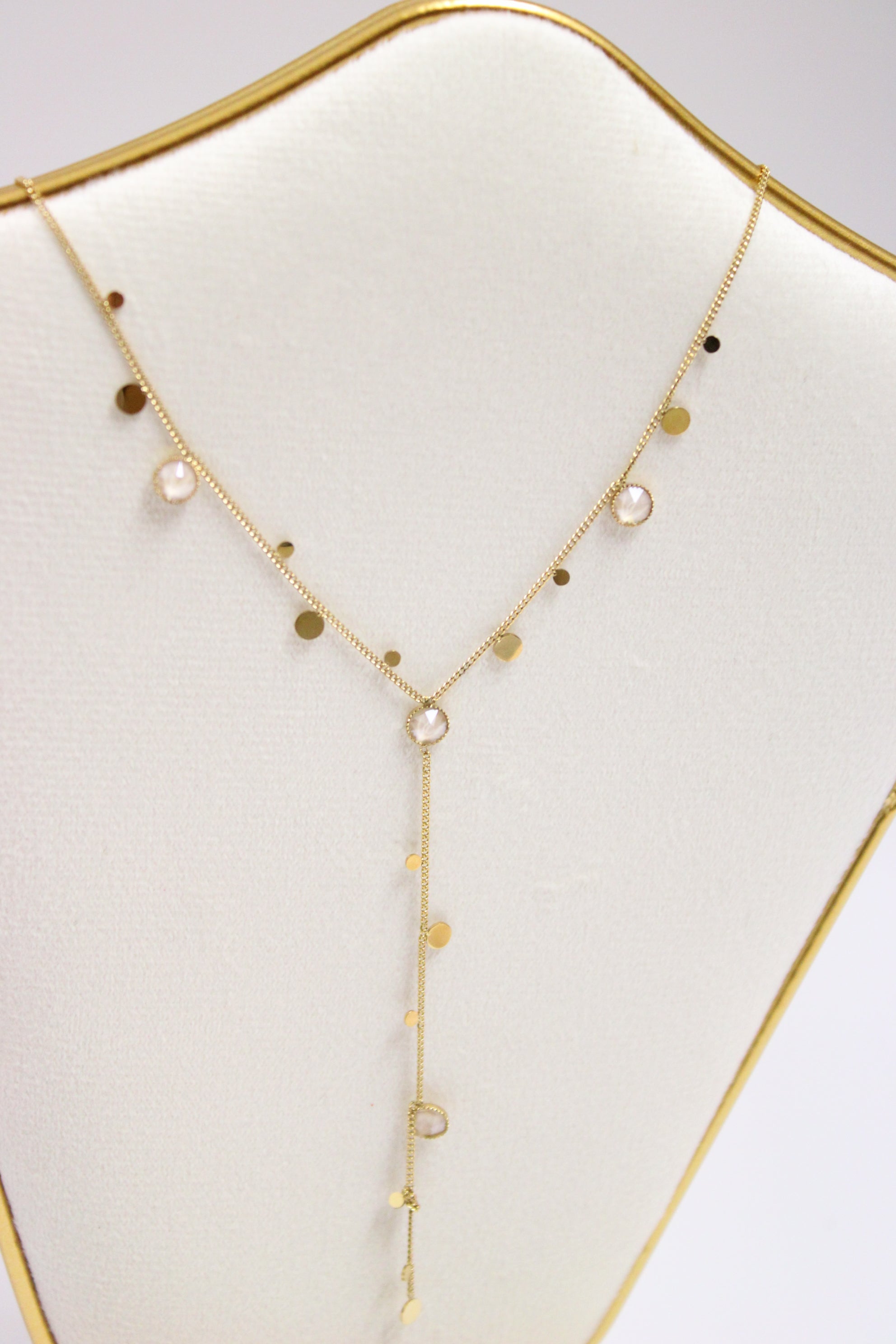 Noëlla Necklace