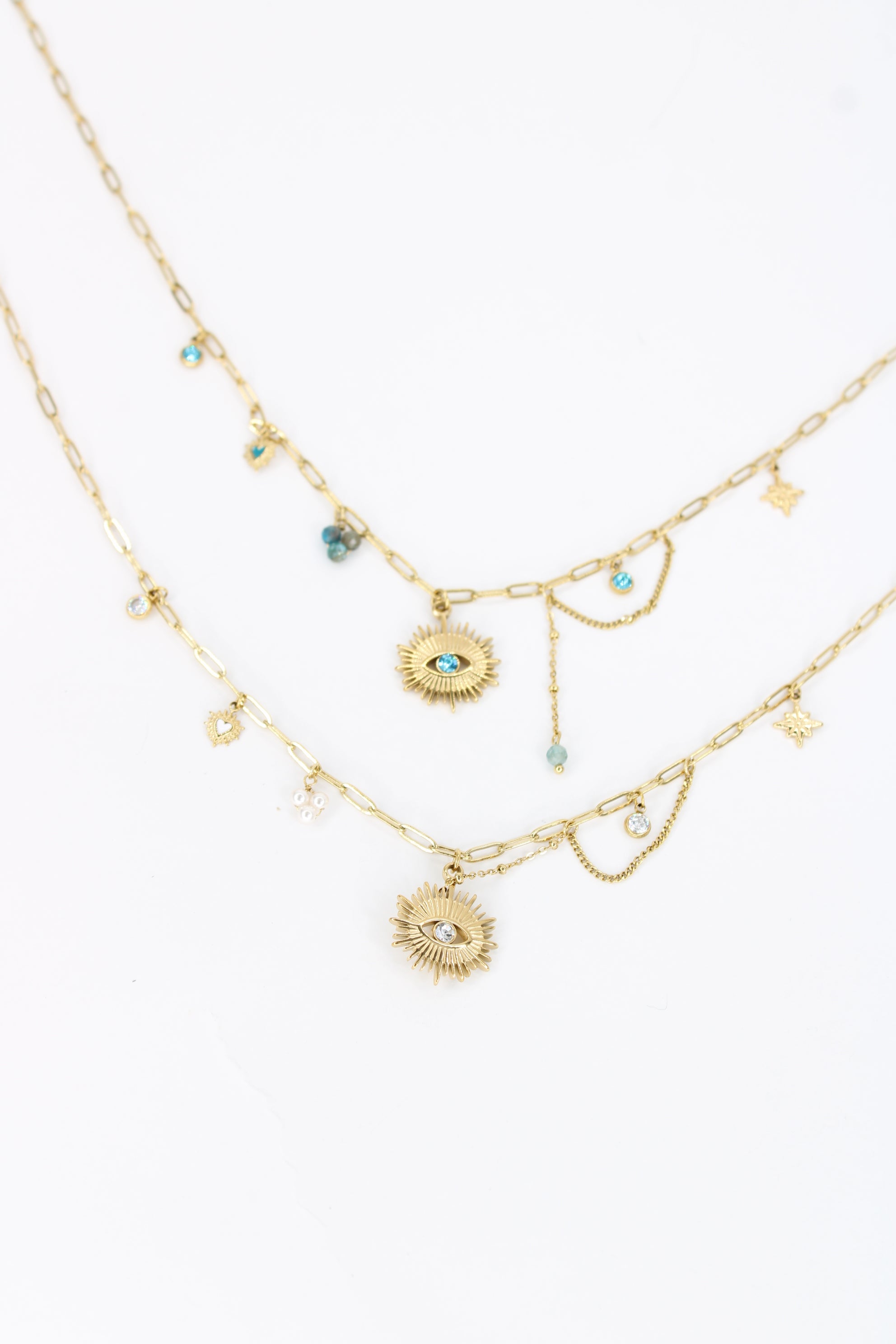 Collier Mykonos – Collier doré œil et breloques en acier inoxydable