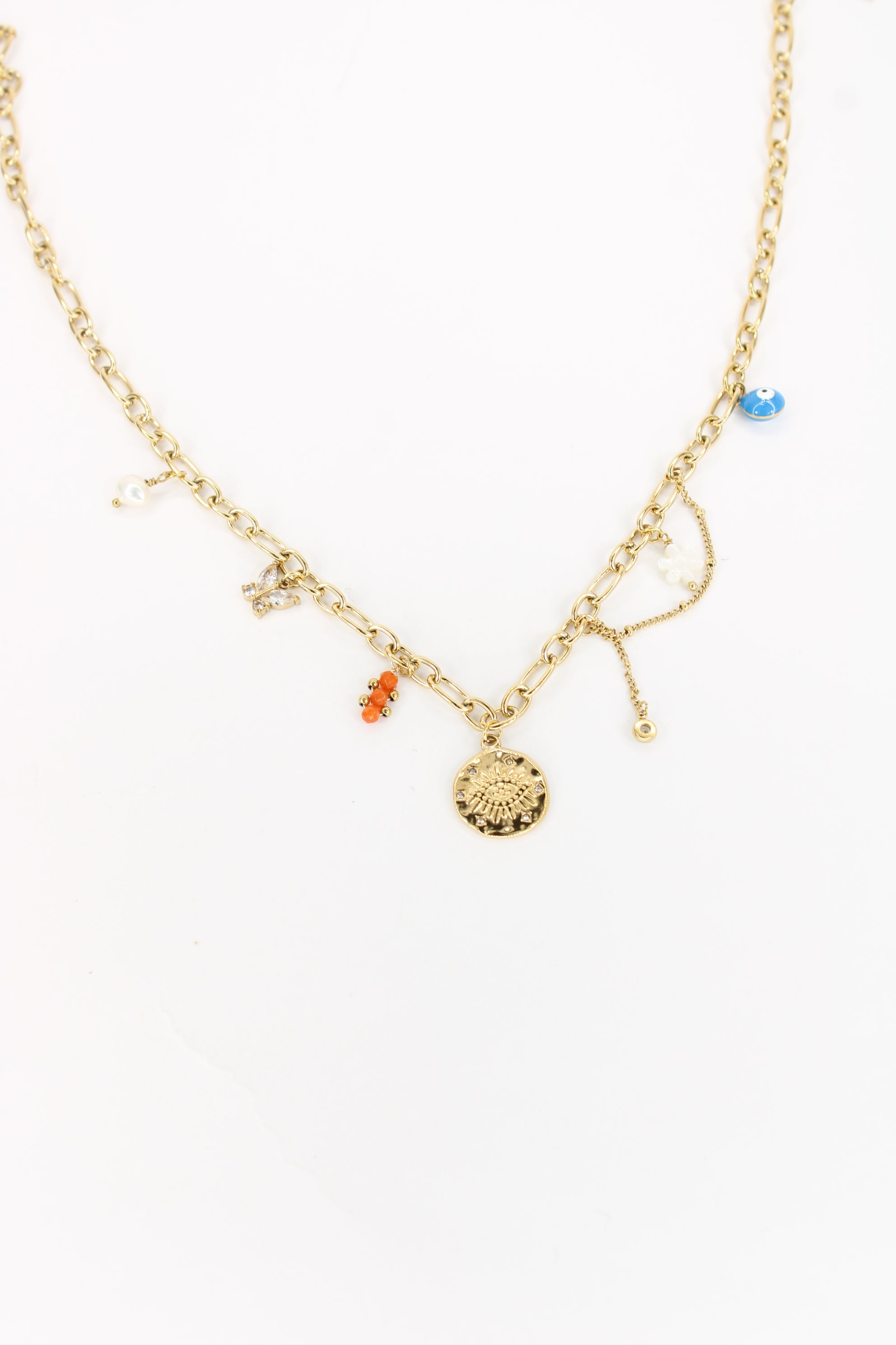 Collier Mios – Collier doré charms bohèmes et médaille en acier inoxydable
