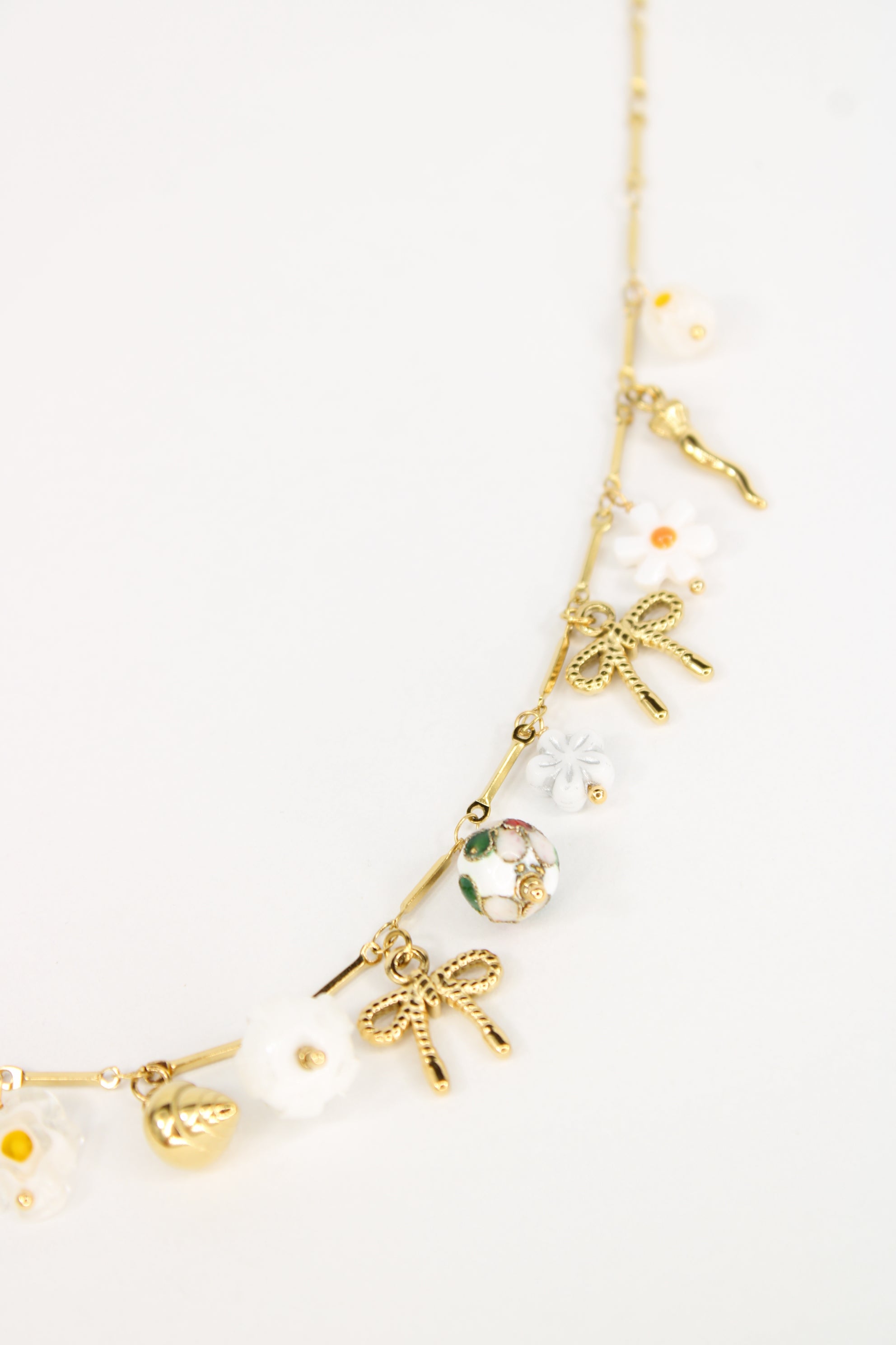 Collier Janelle