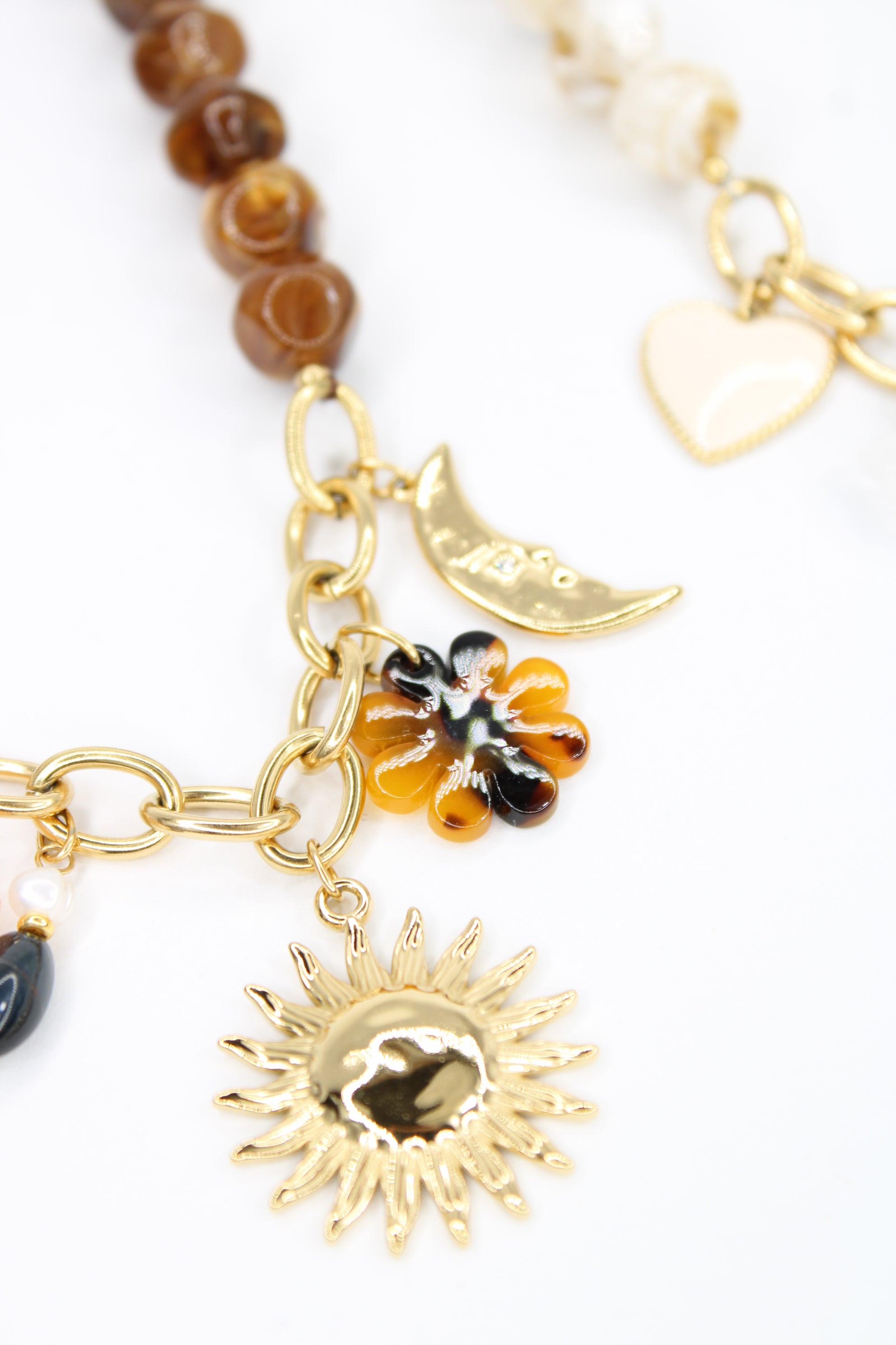 Collier Abby