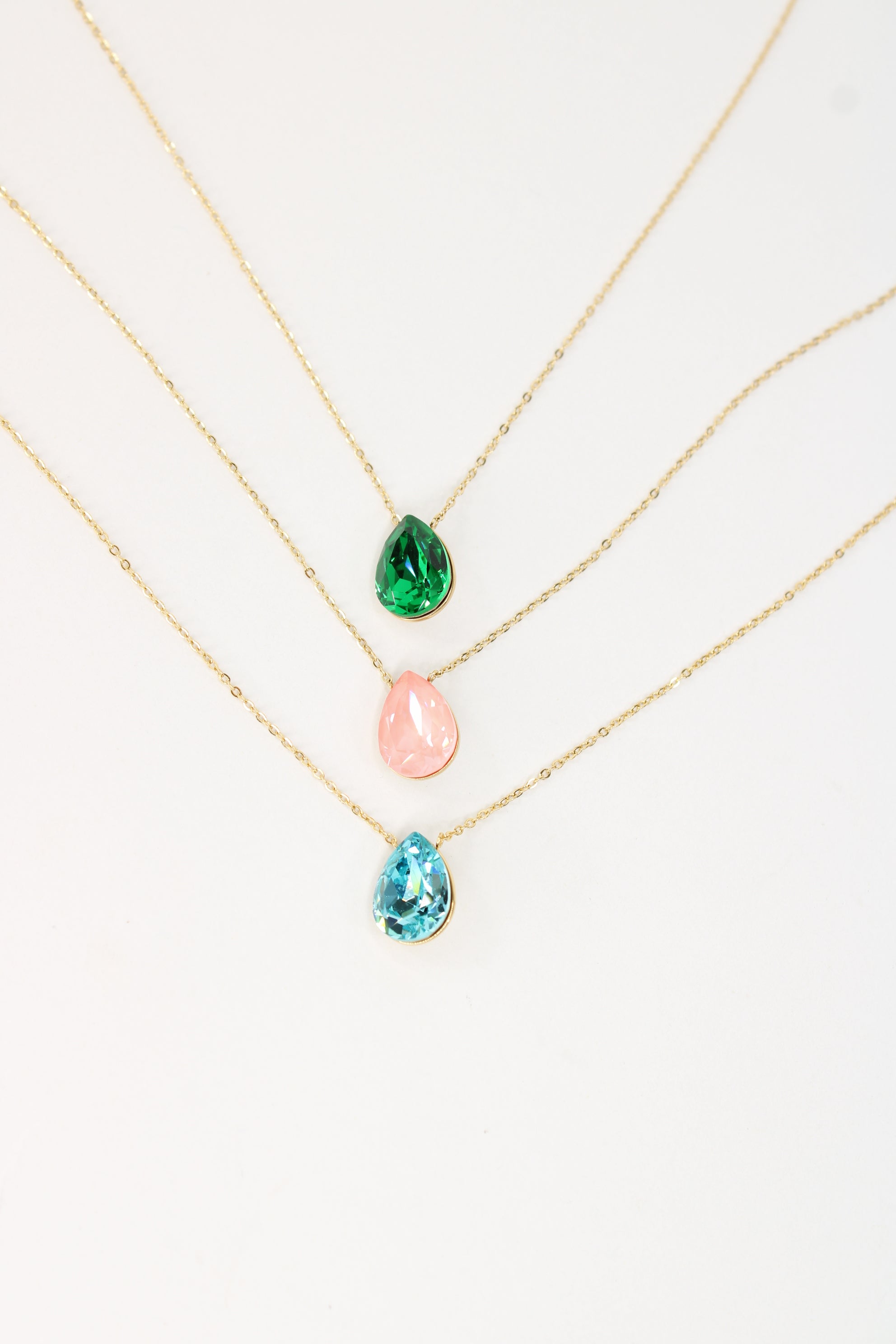 Collier Leona