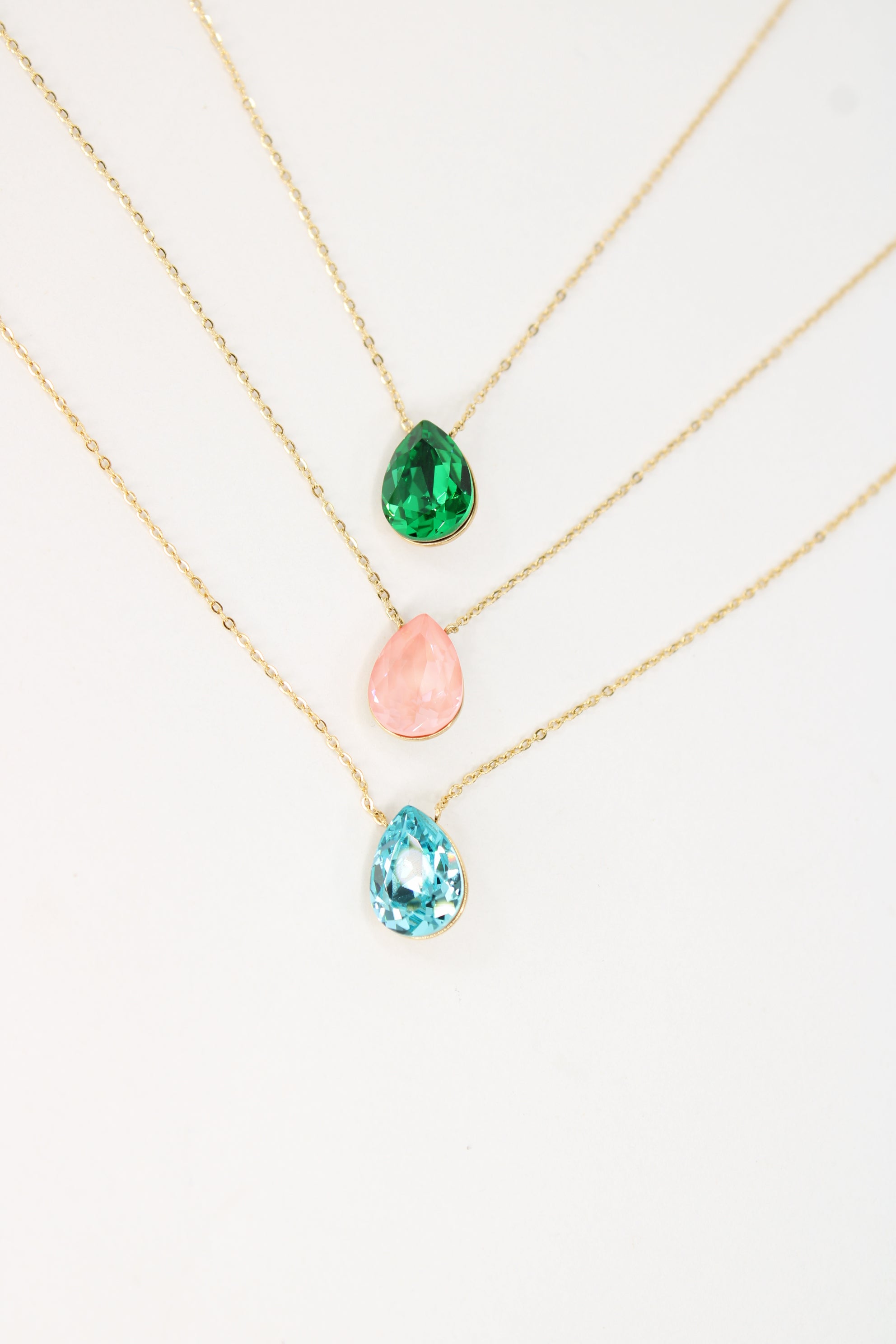 Collier Leona