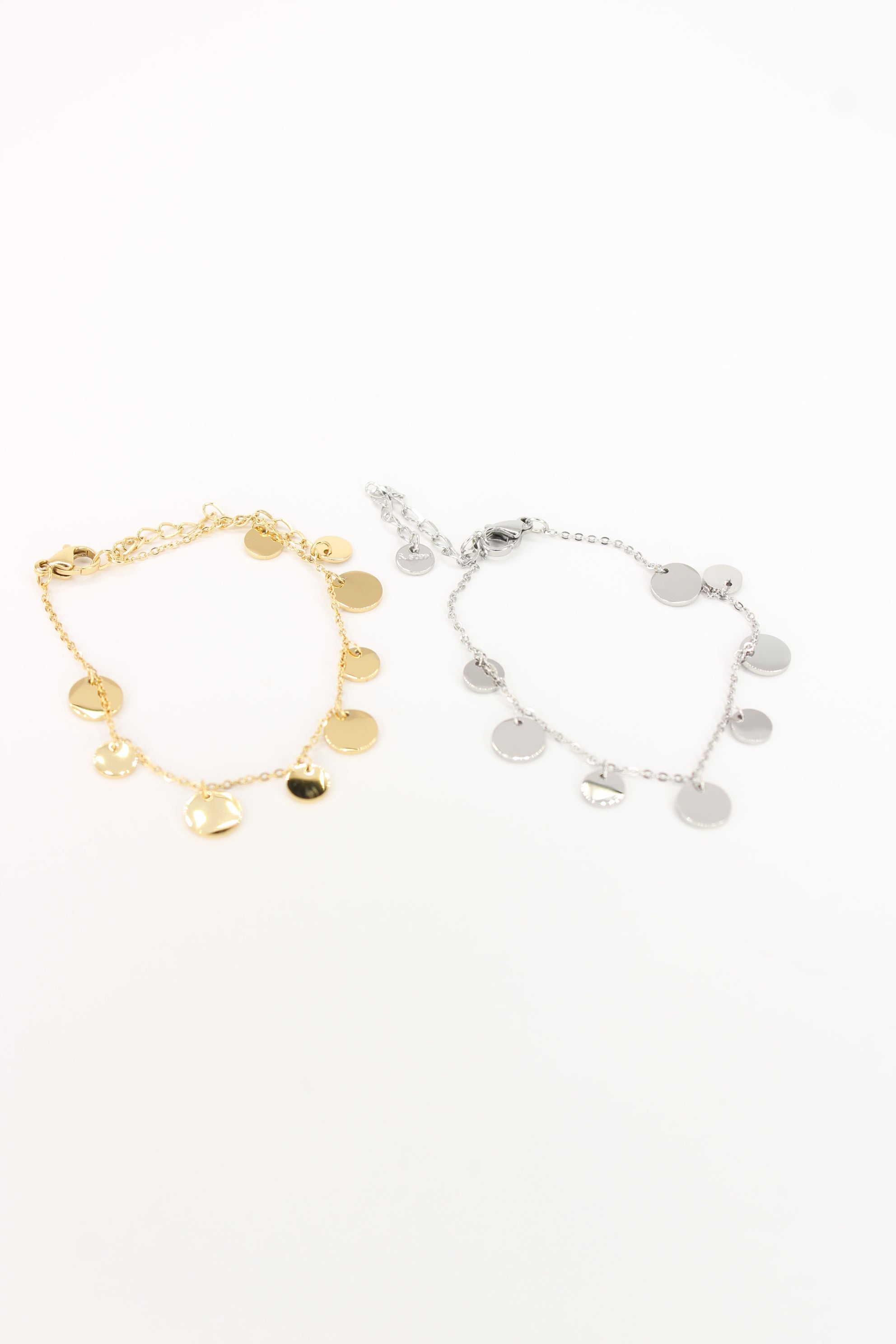 ✨Bracelet Lunéa - Bracelet Médaillons Délicats en Acier Inoxydable