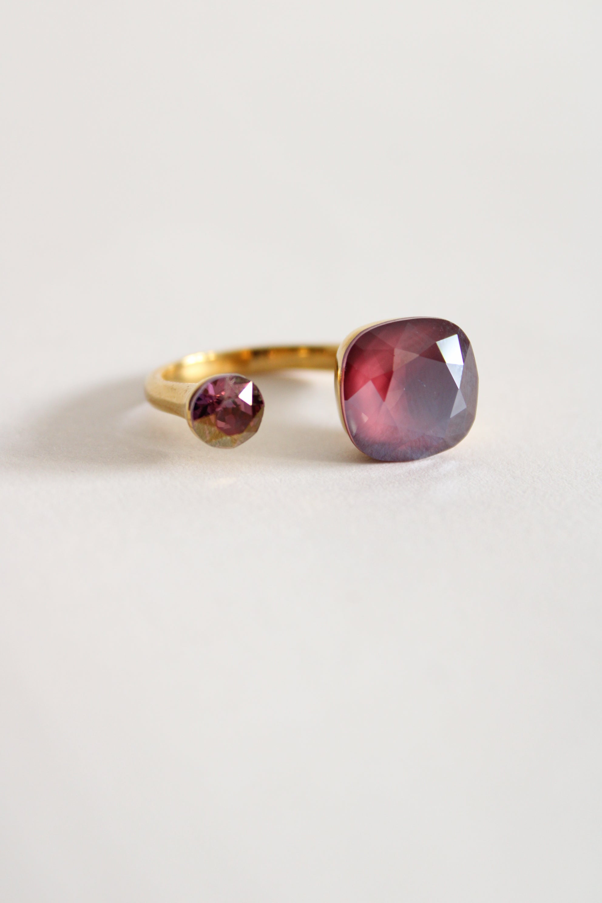 Bague Yuna ensanglantée