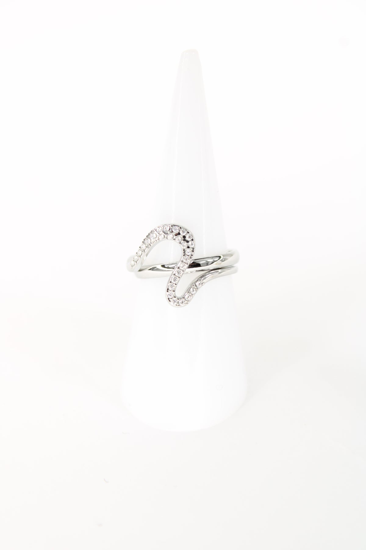 ✨ Bague Cecilia – Onde lumineuse ✨