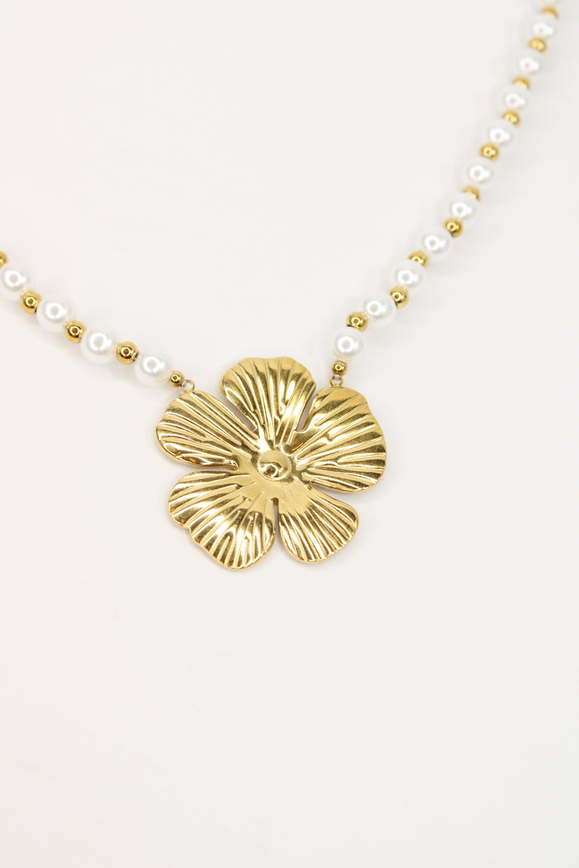 Collier Irina