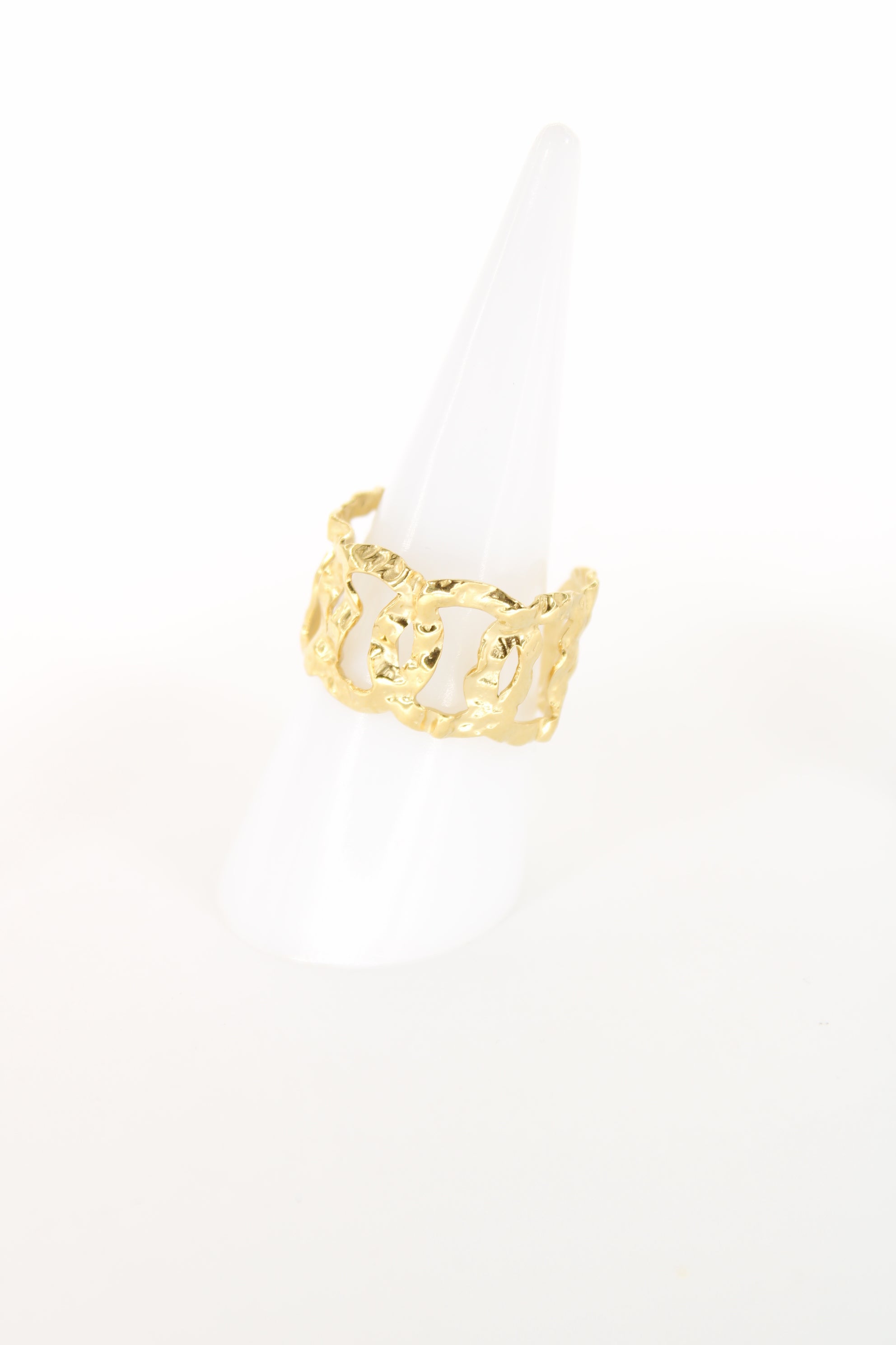 Bague Ysa Dorée – Maillons Entrelacés – Acier Inoxydable