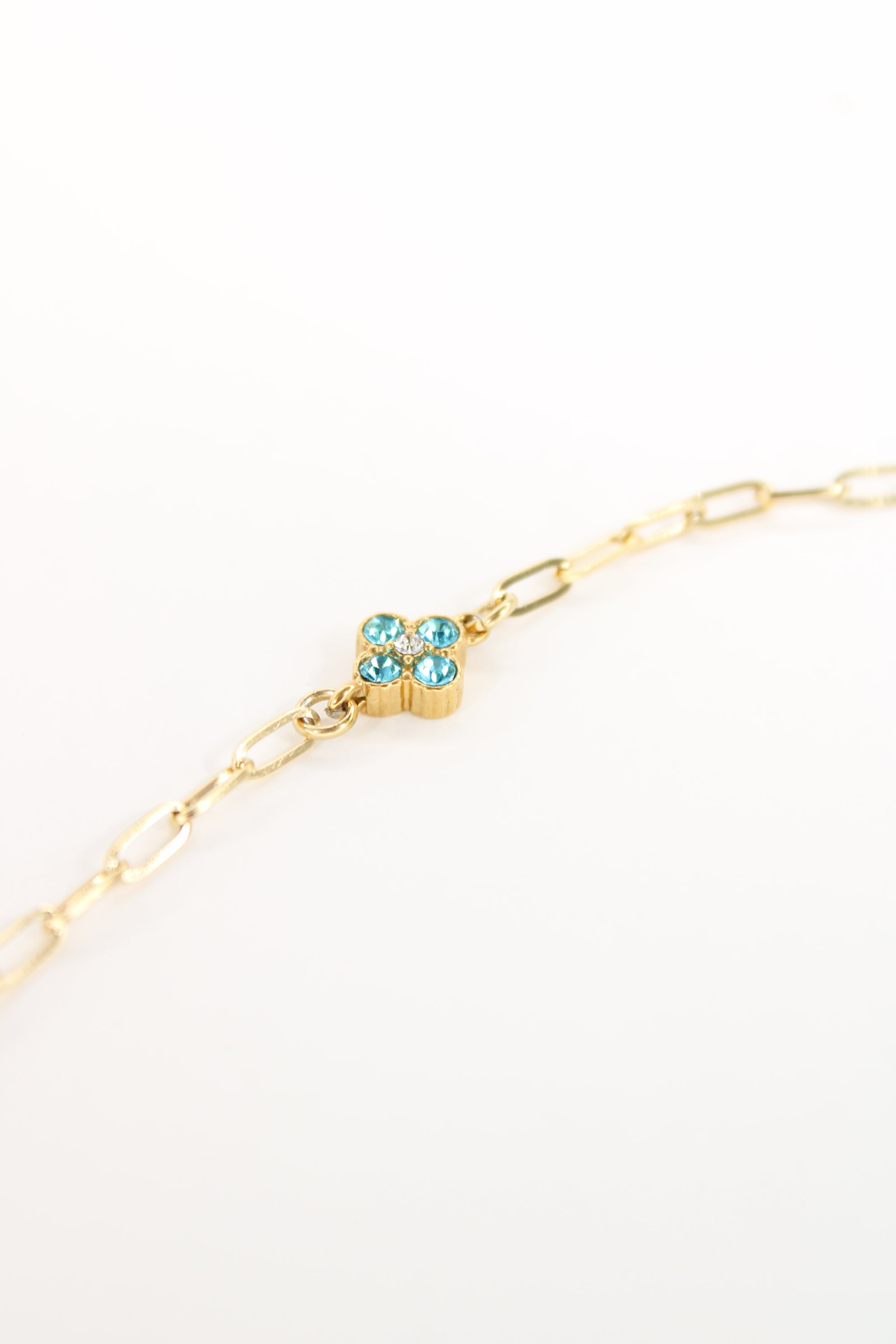 Bracelet Charlotte fleur colorée en acier inoxydable – Doré strass rose, bleu ou rouge – Bijou femme Langon