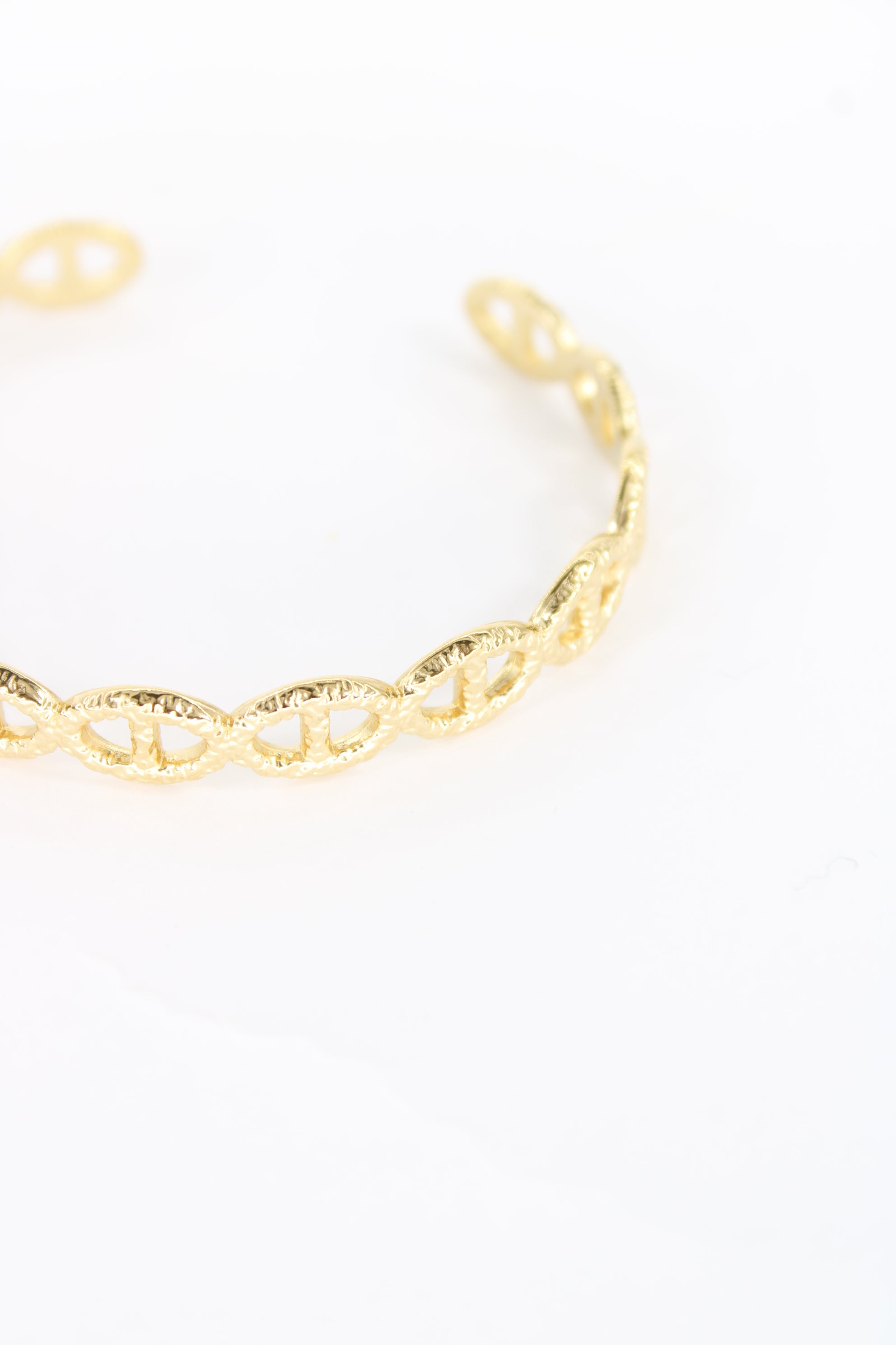 ✨ Bracelet Ambre Doré – Maillons Ajourés – Acier Inoxydable