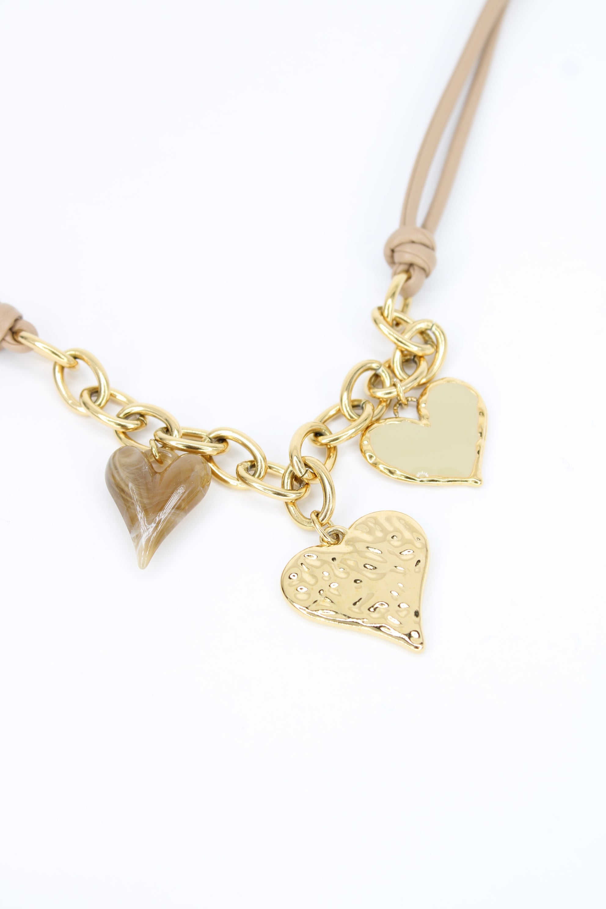Collier Solya – Cœurs élégants & esprit bohème