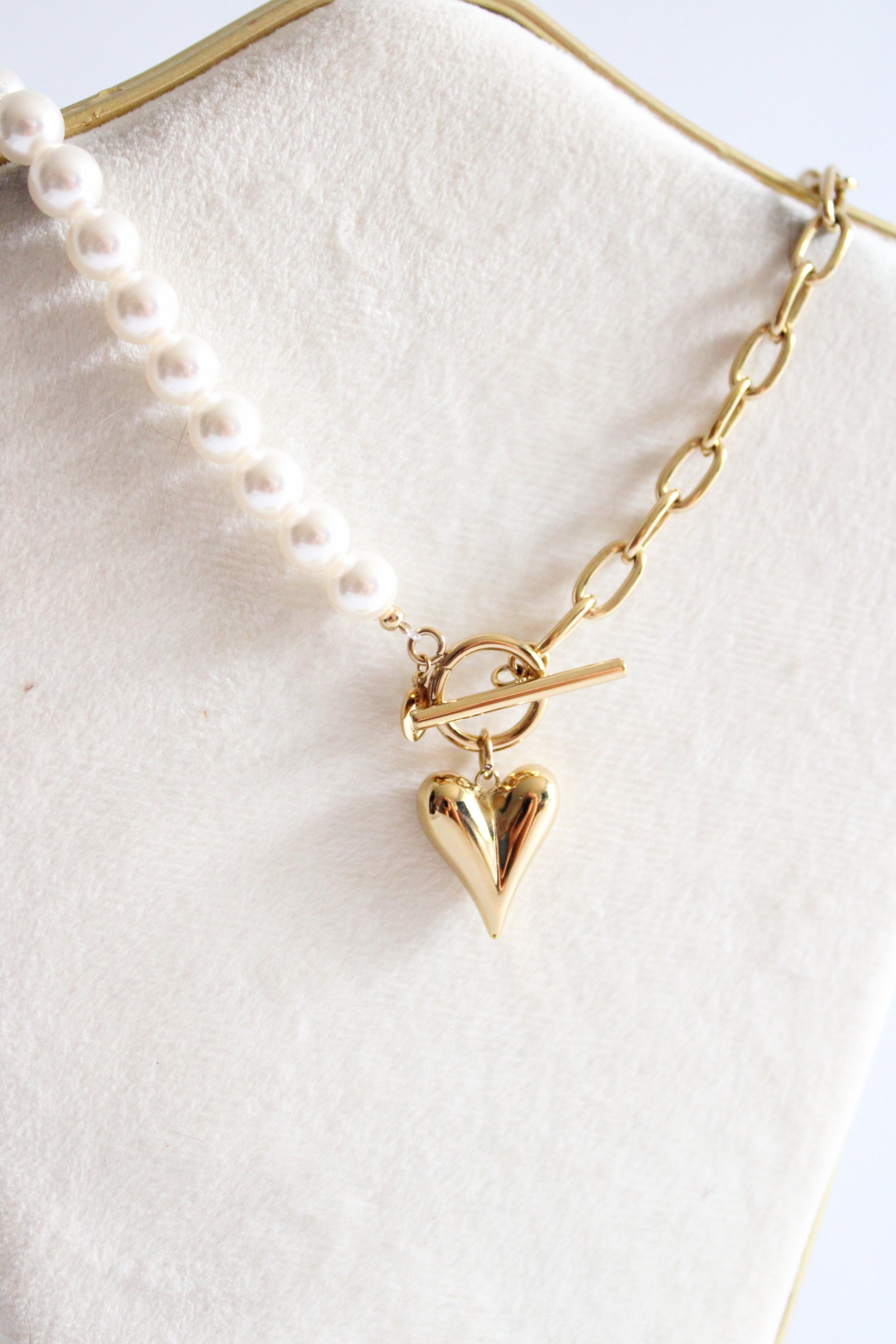 Collier Emma