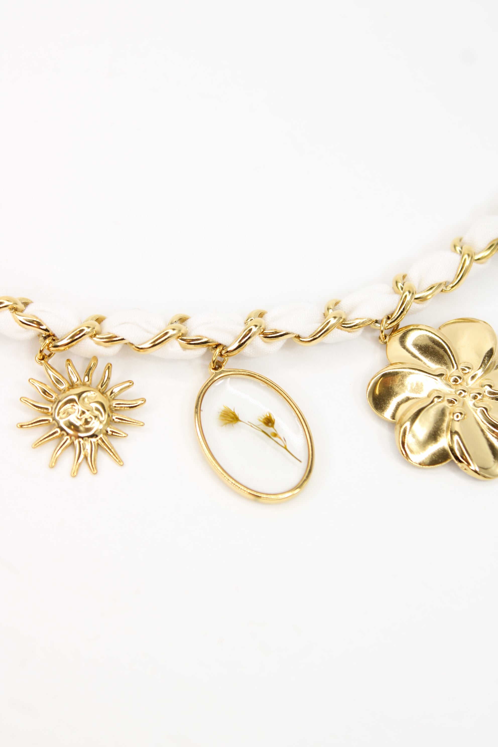 Collier Vaea
