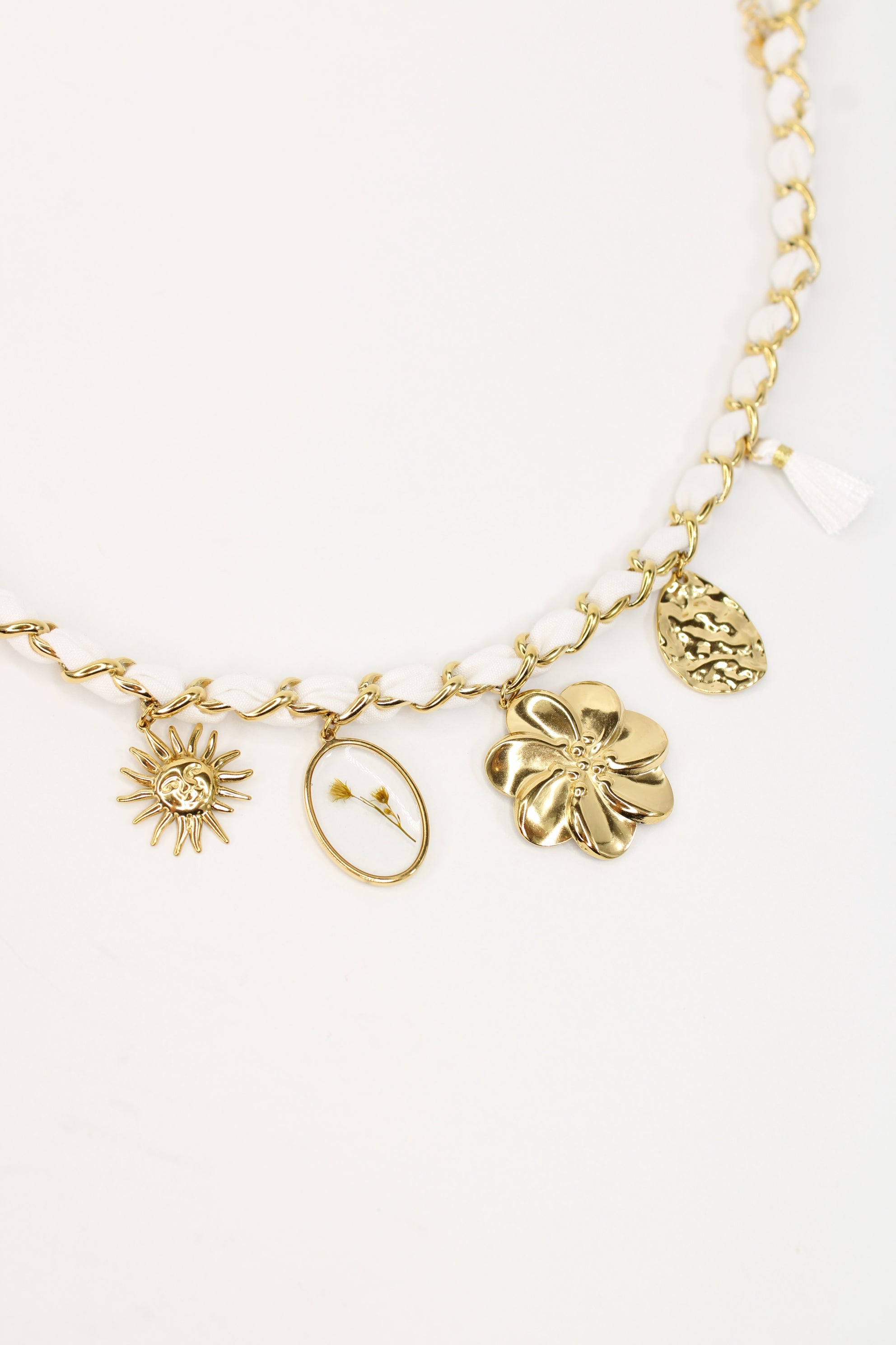 Collier Vaea
