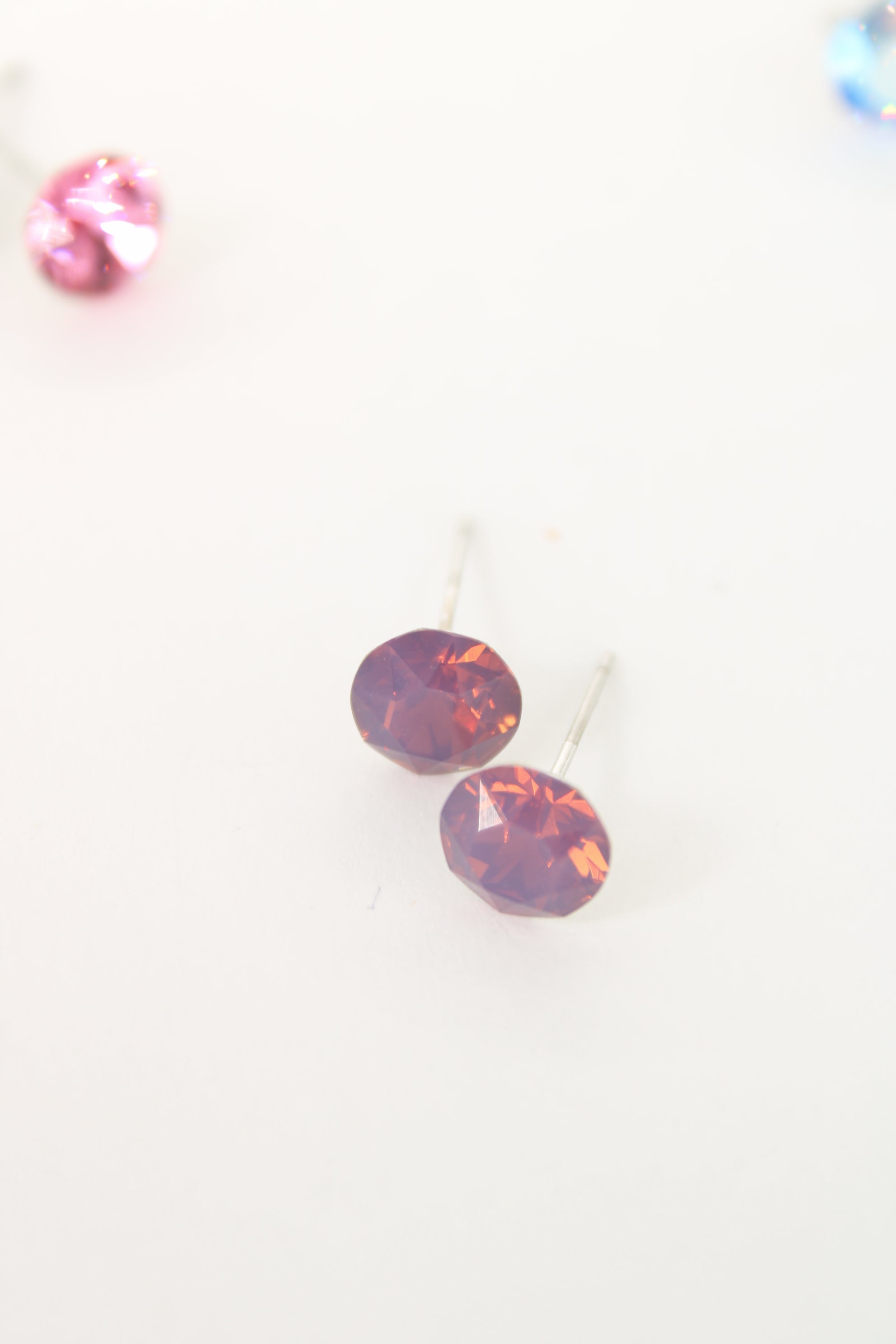 Boucles Bloom — Puces d’oreilles en cristaux Swarovski éclatants