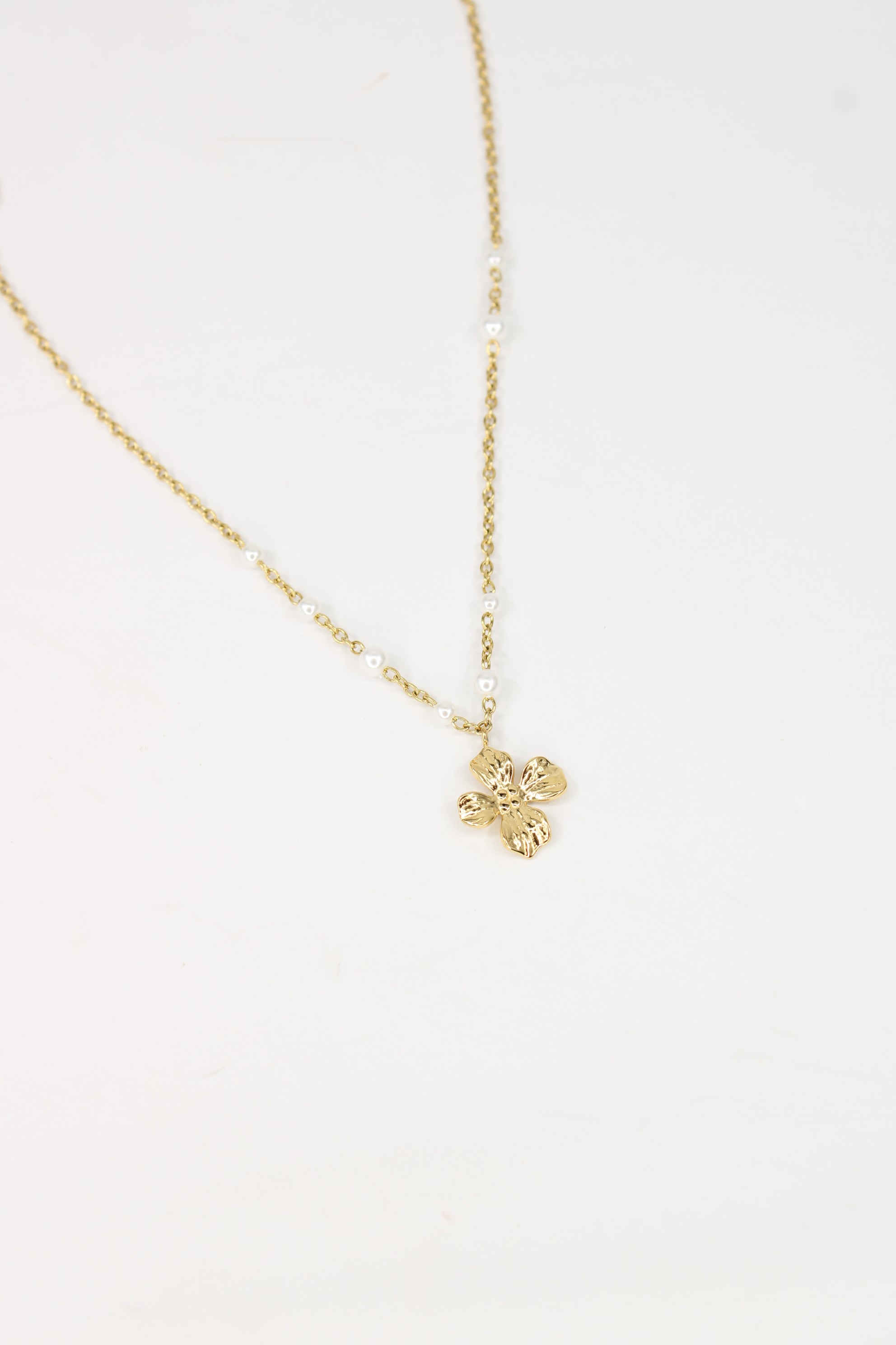 Collier Pearl