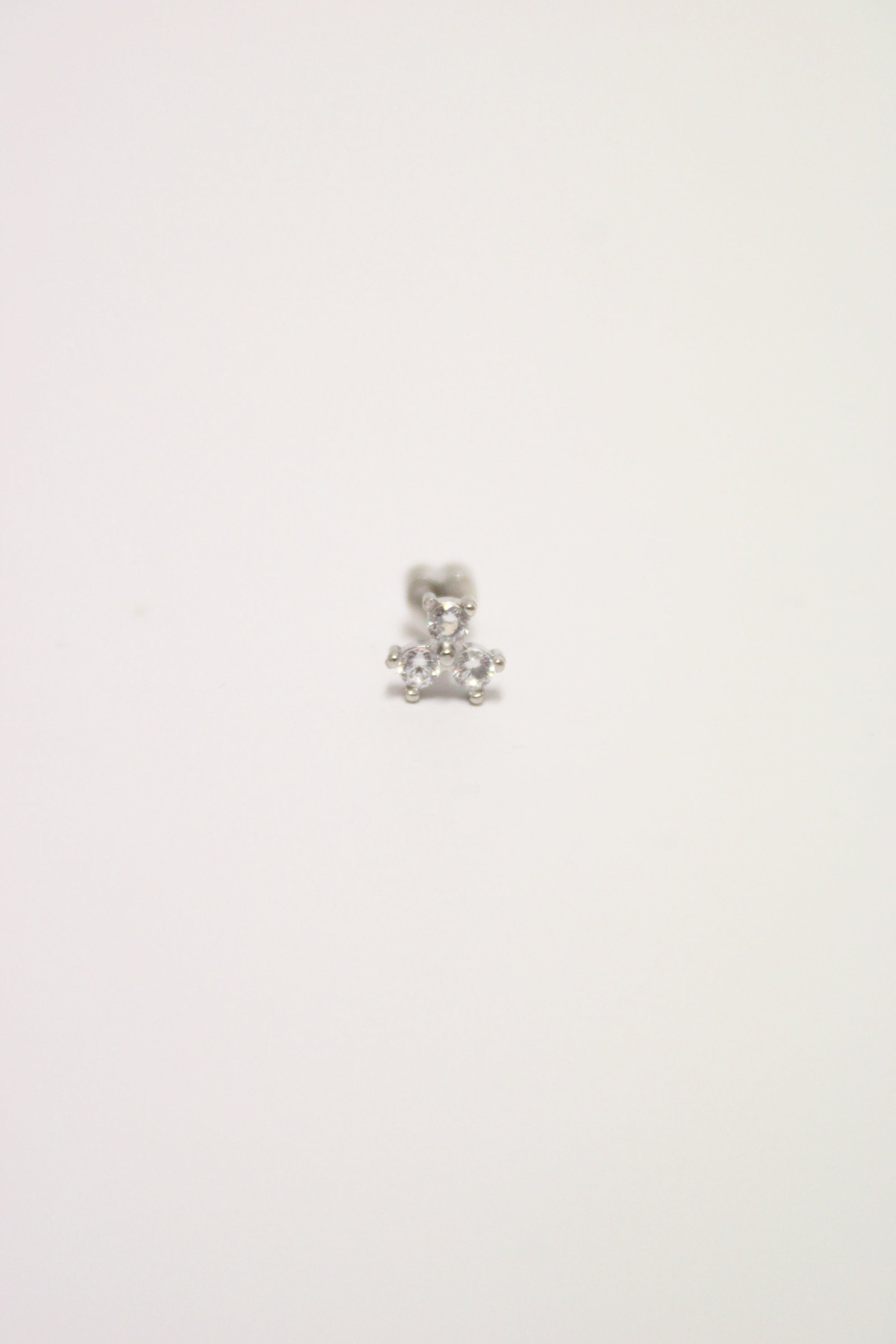 Piercing - motif trèfle à 3 feuilles en cristal
