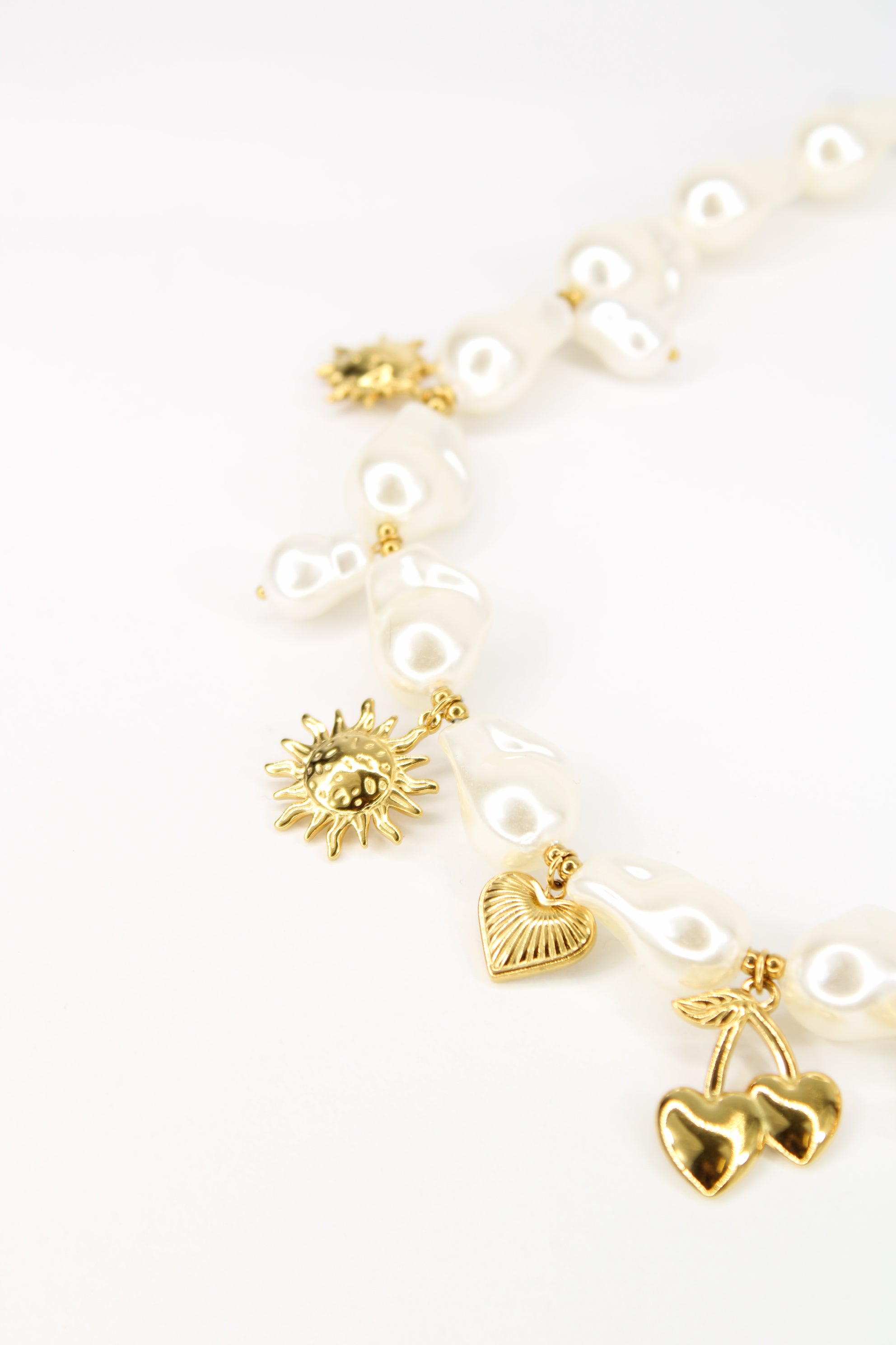 Collier Carina