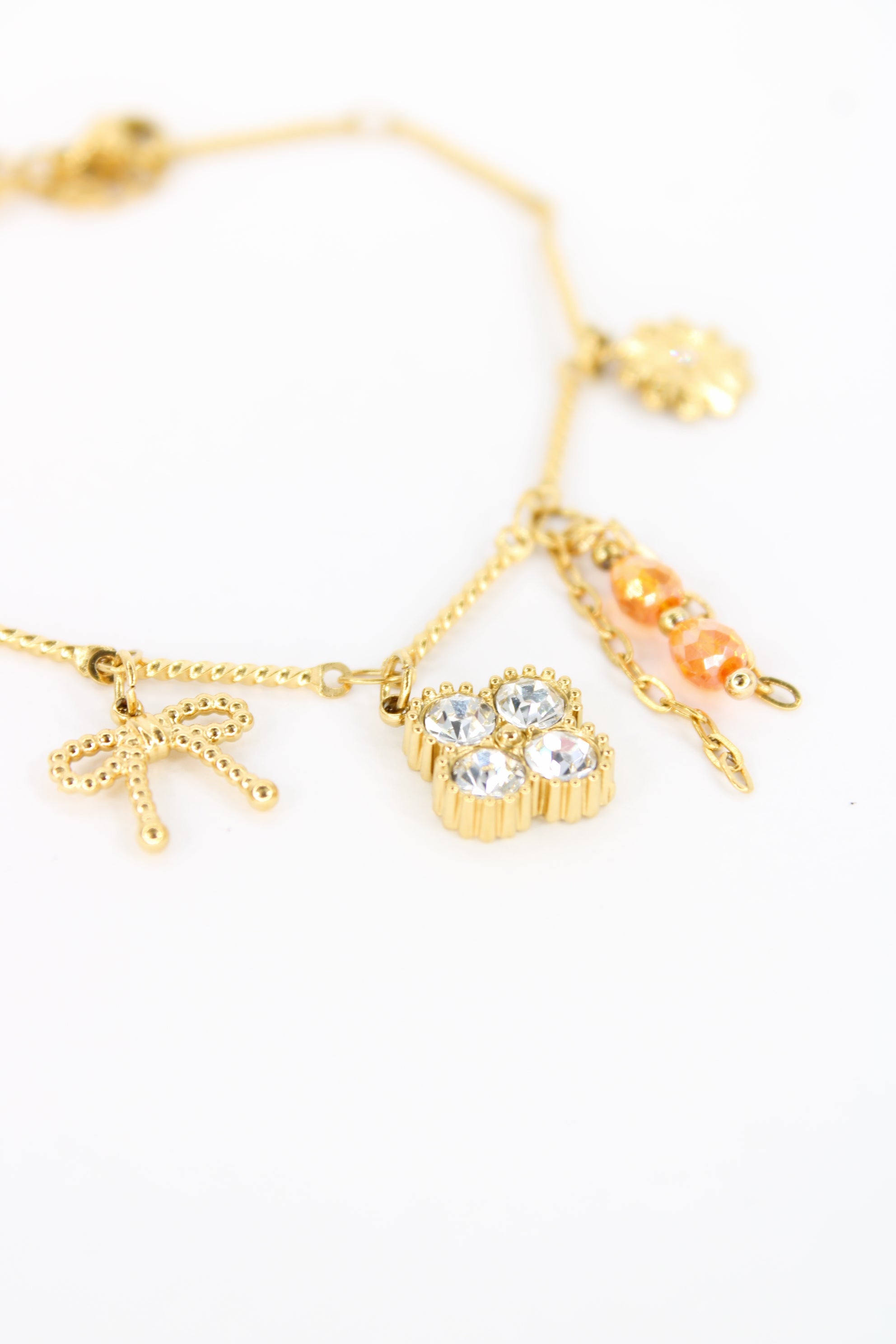 ✨ Bracelet Soléa – Bracelet Charms Doré et Cristaux