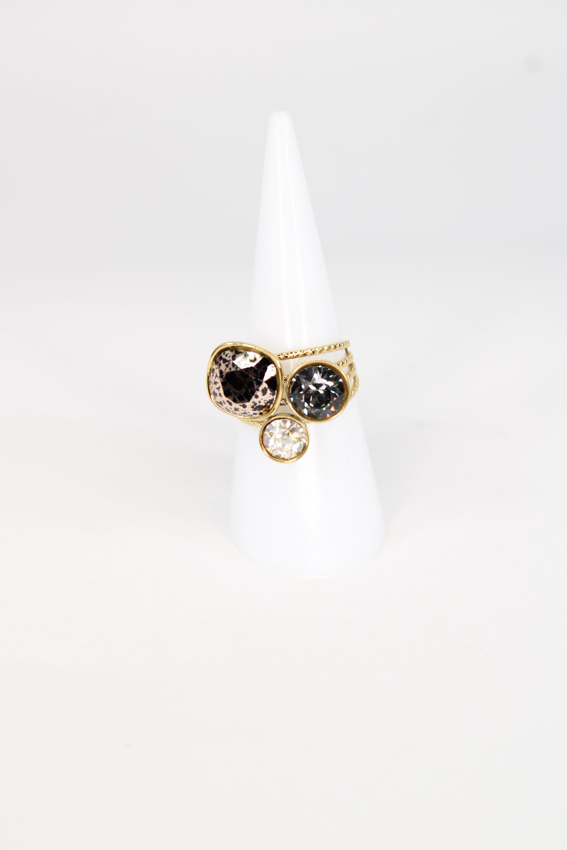 Bague thais