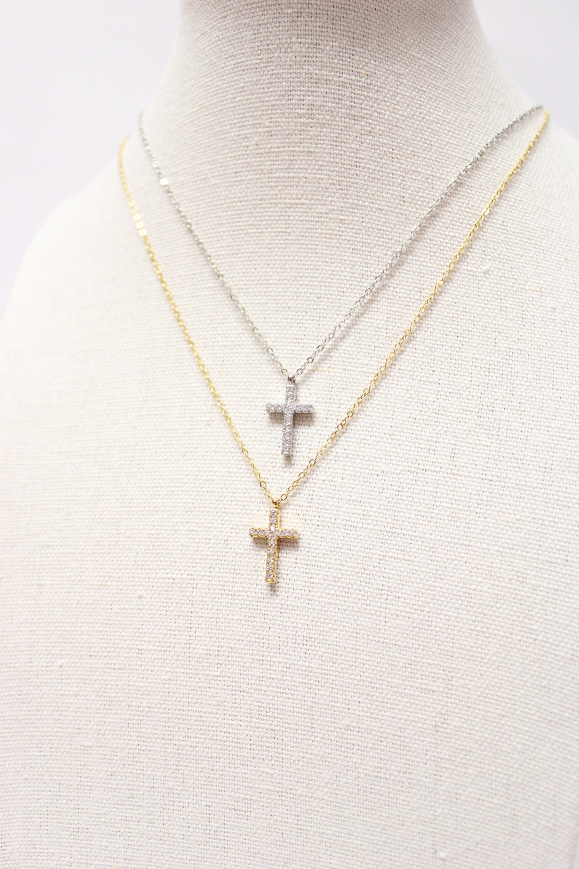 Collier croix