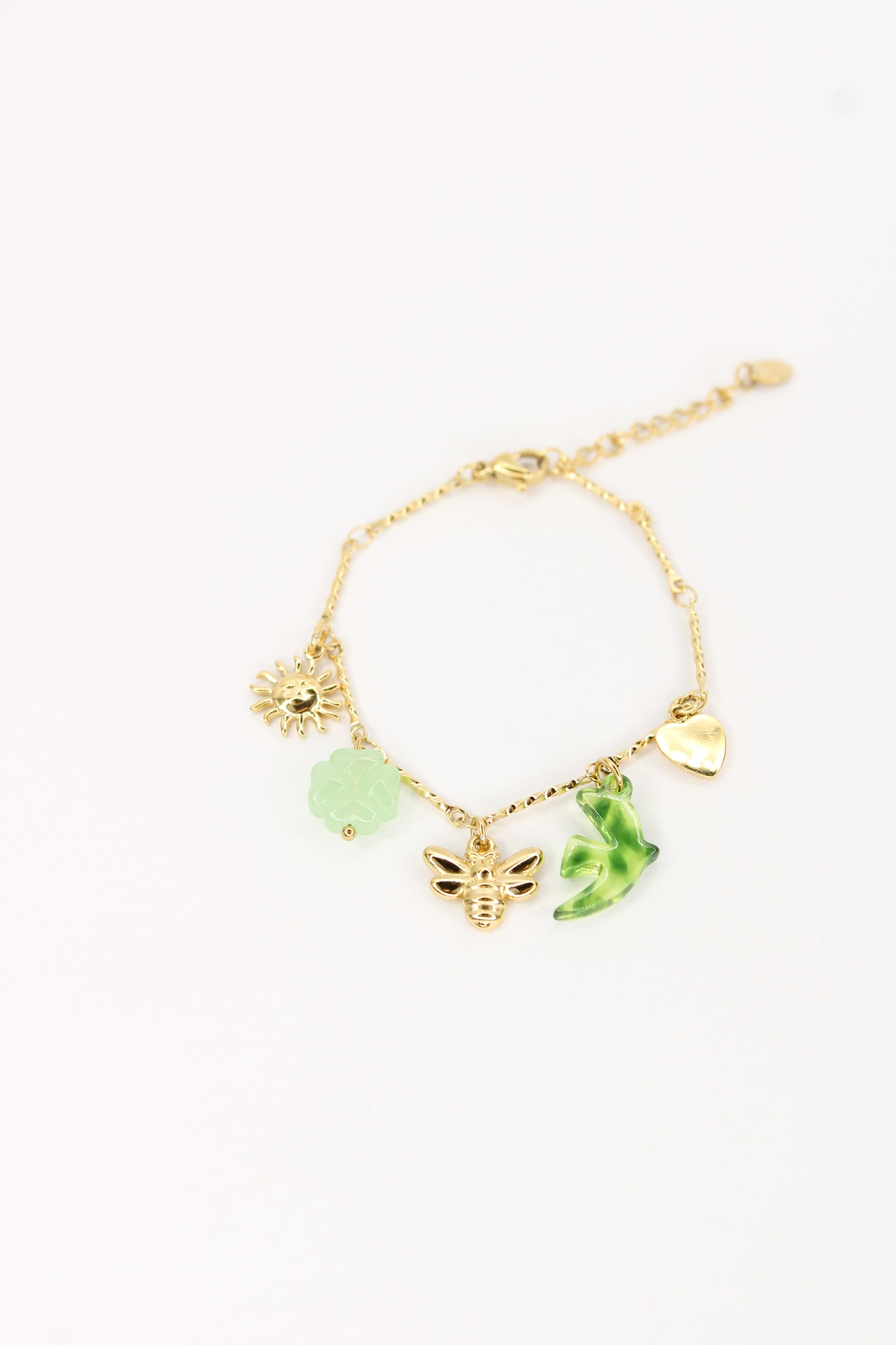 Collier Nyra