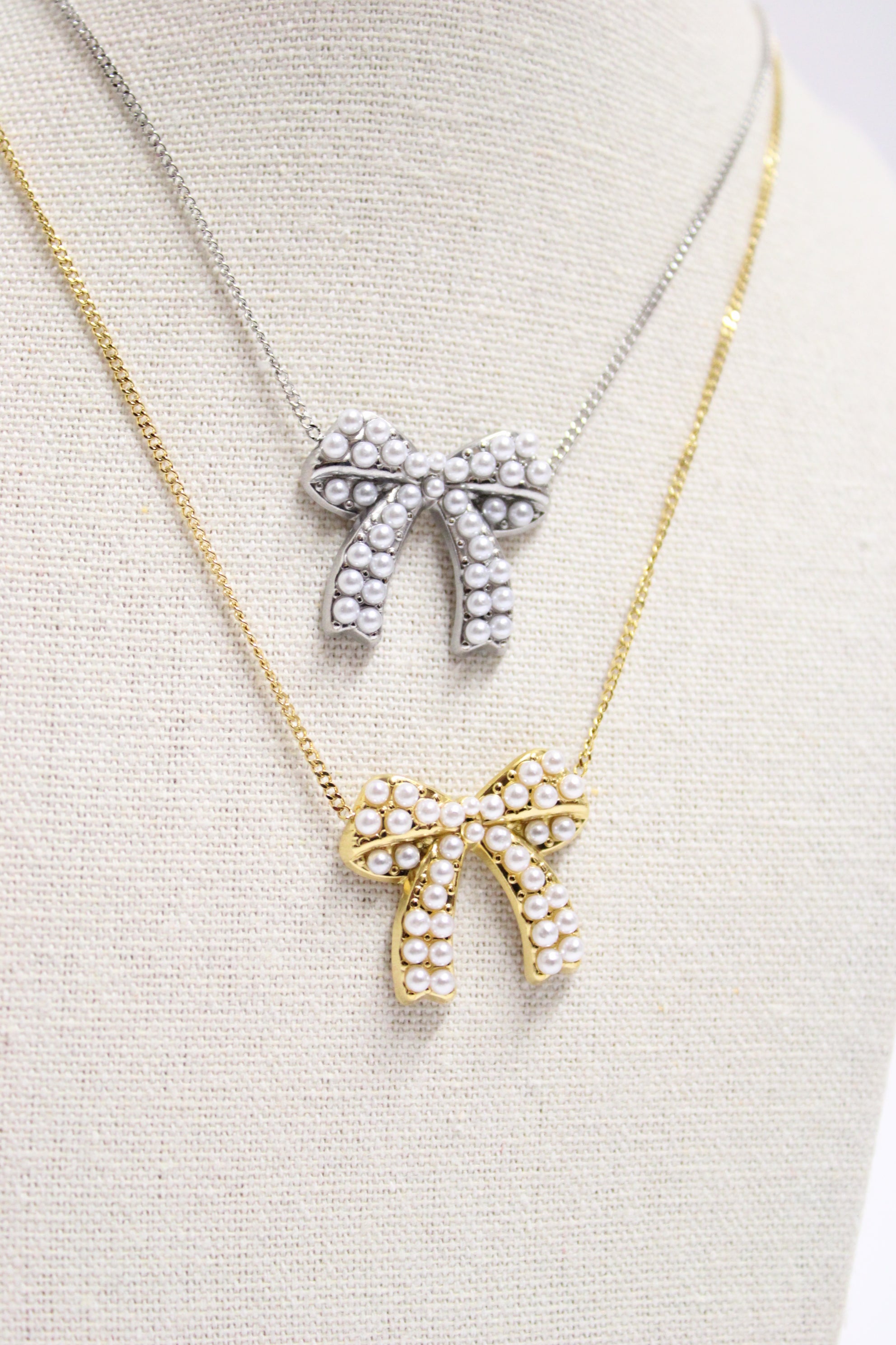 Collier Lily