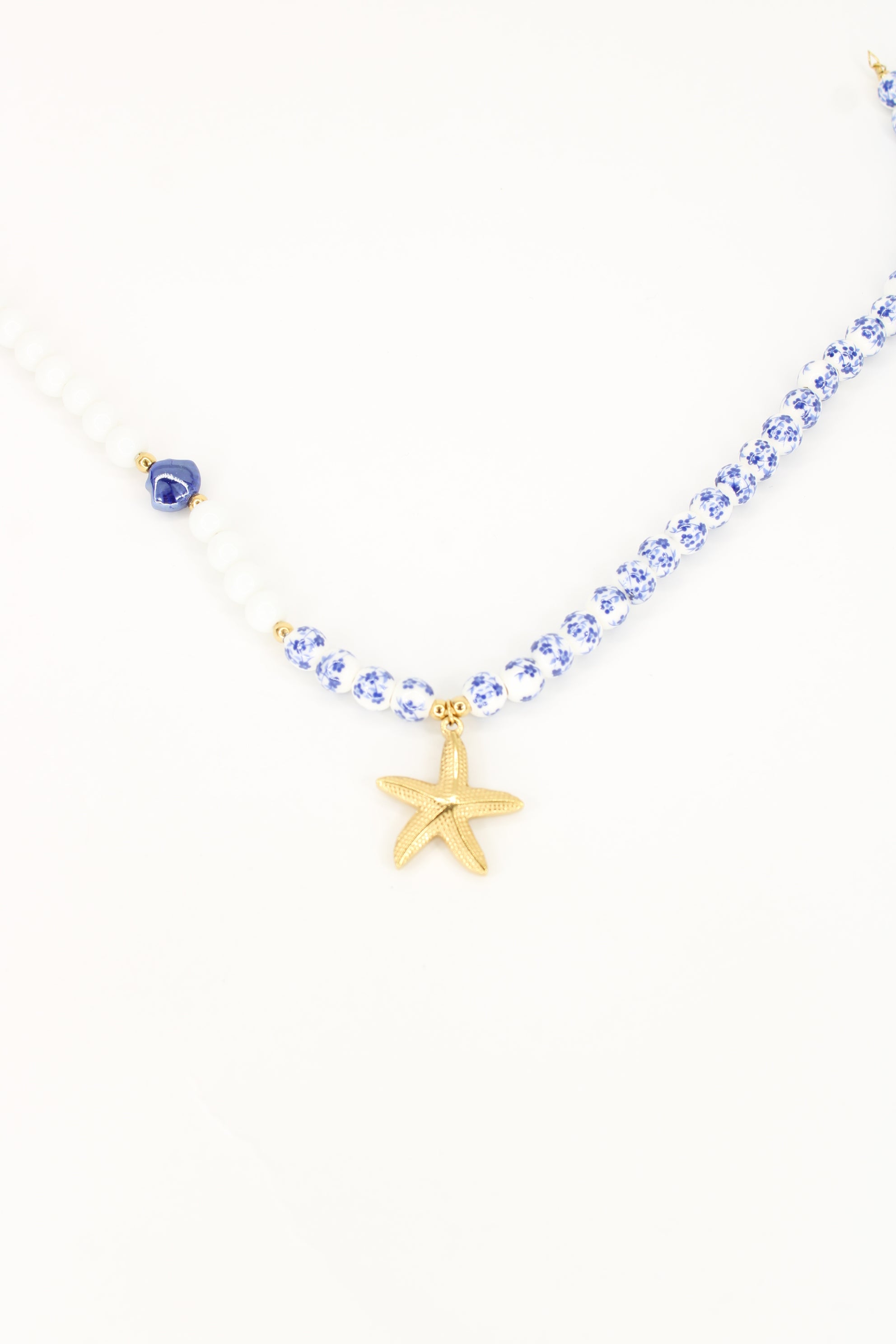 Collier Azélia – Collier perles bleues étoile de mer
