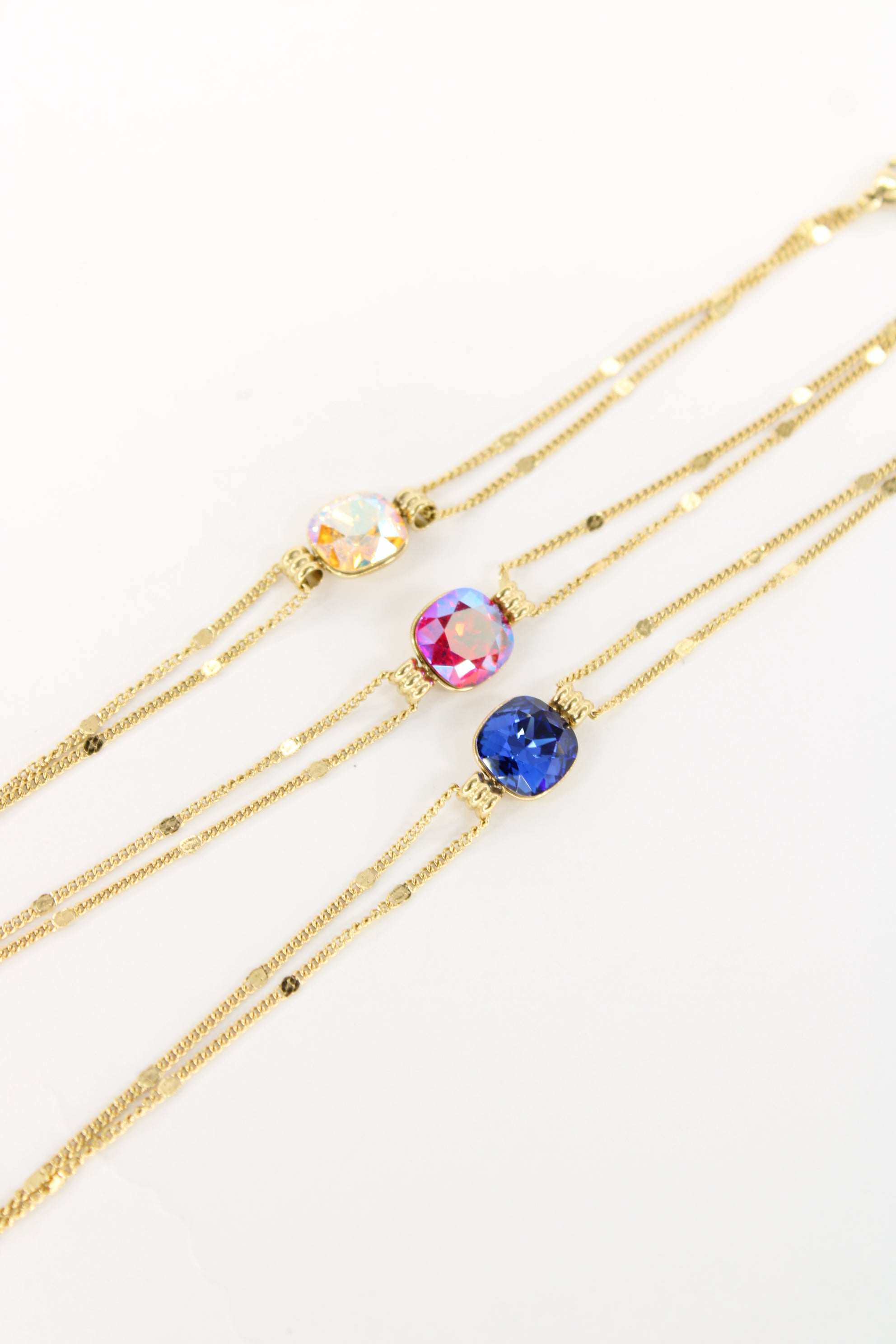 Bracelet Garance – Bracelet doré à cristaux Swarovski lumineux (création)