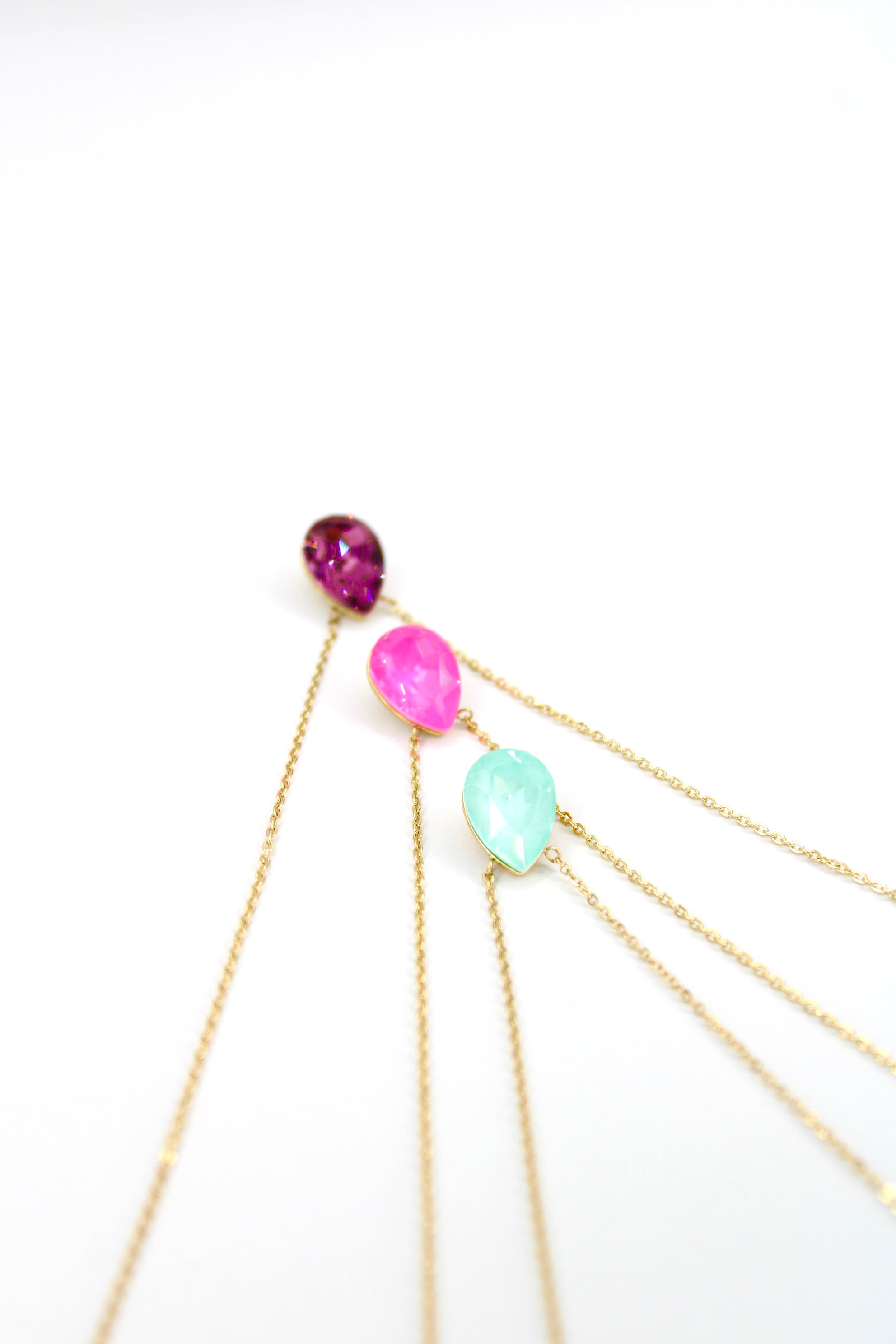 Collier Leona