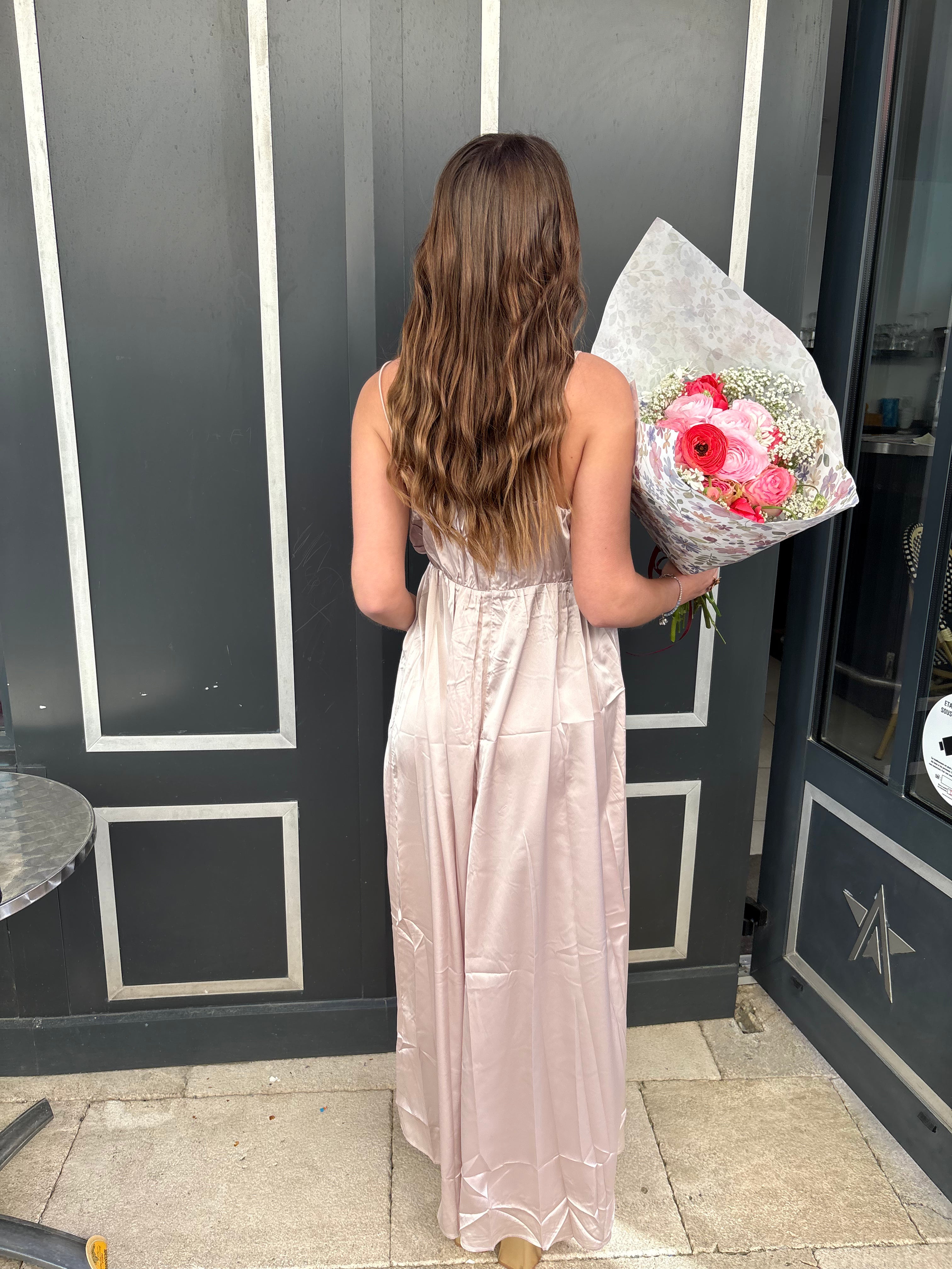 Robe satinée champagne