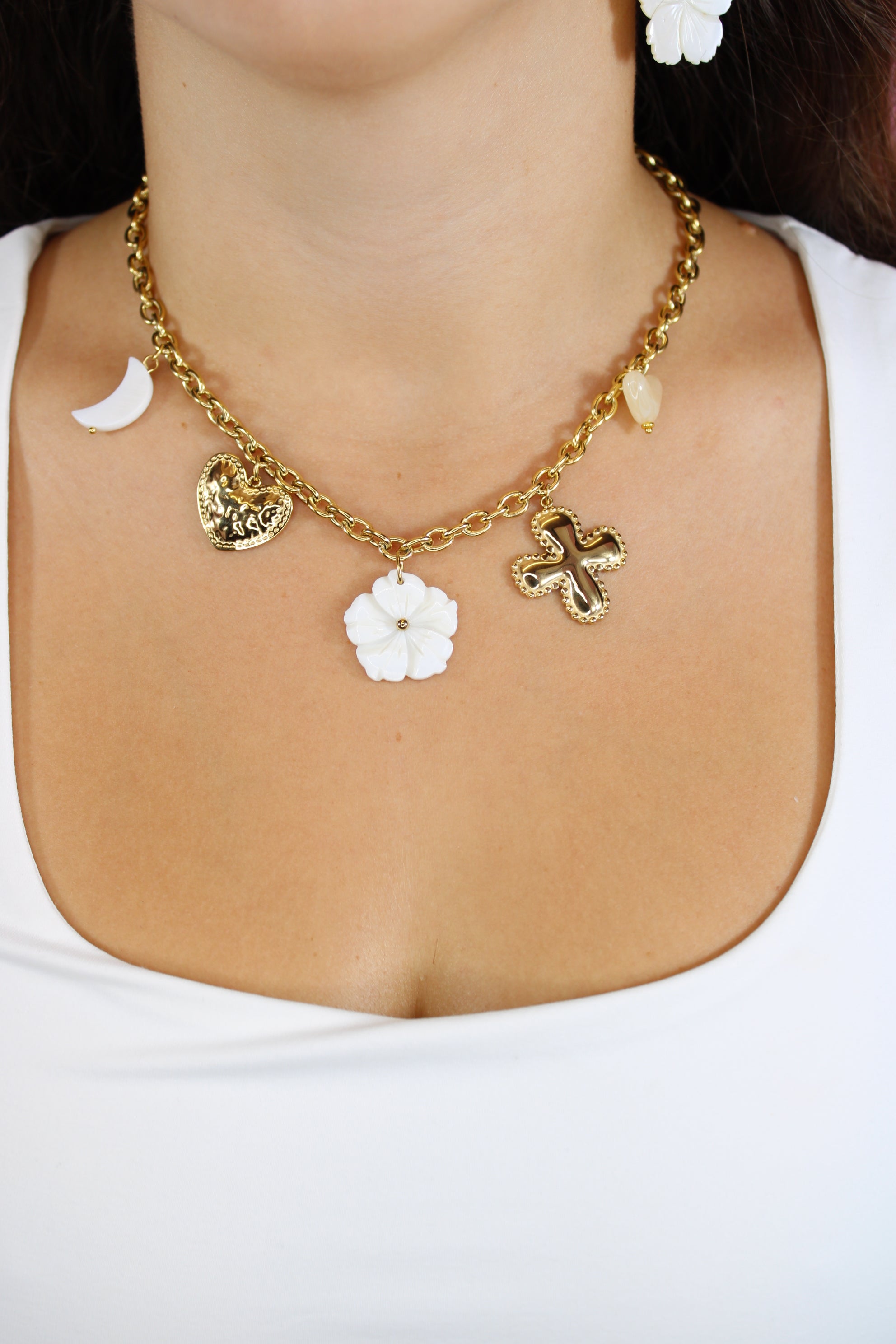 Collier Shella