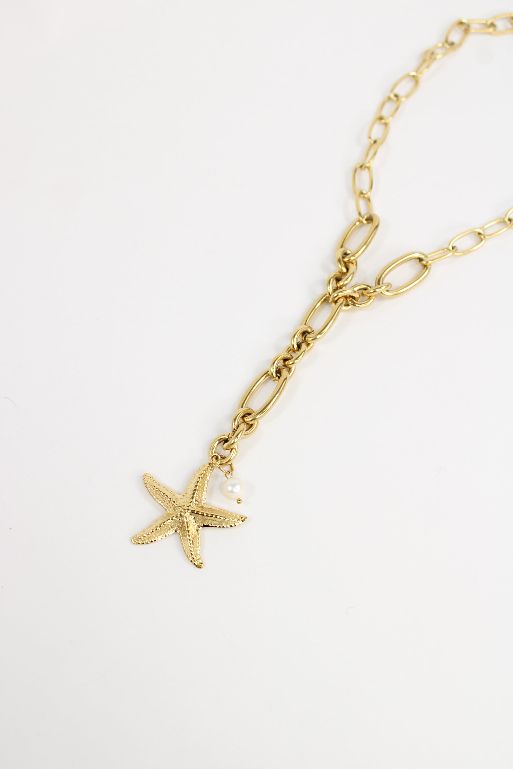 Collier Nawell