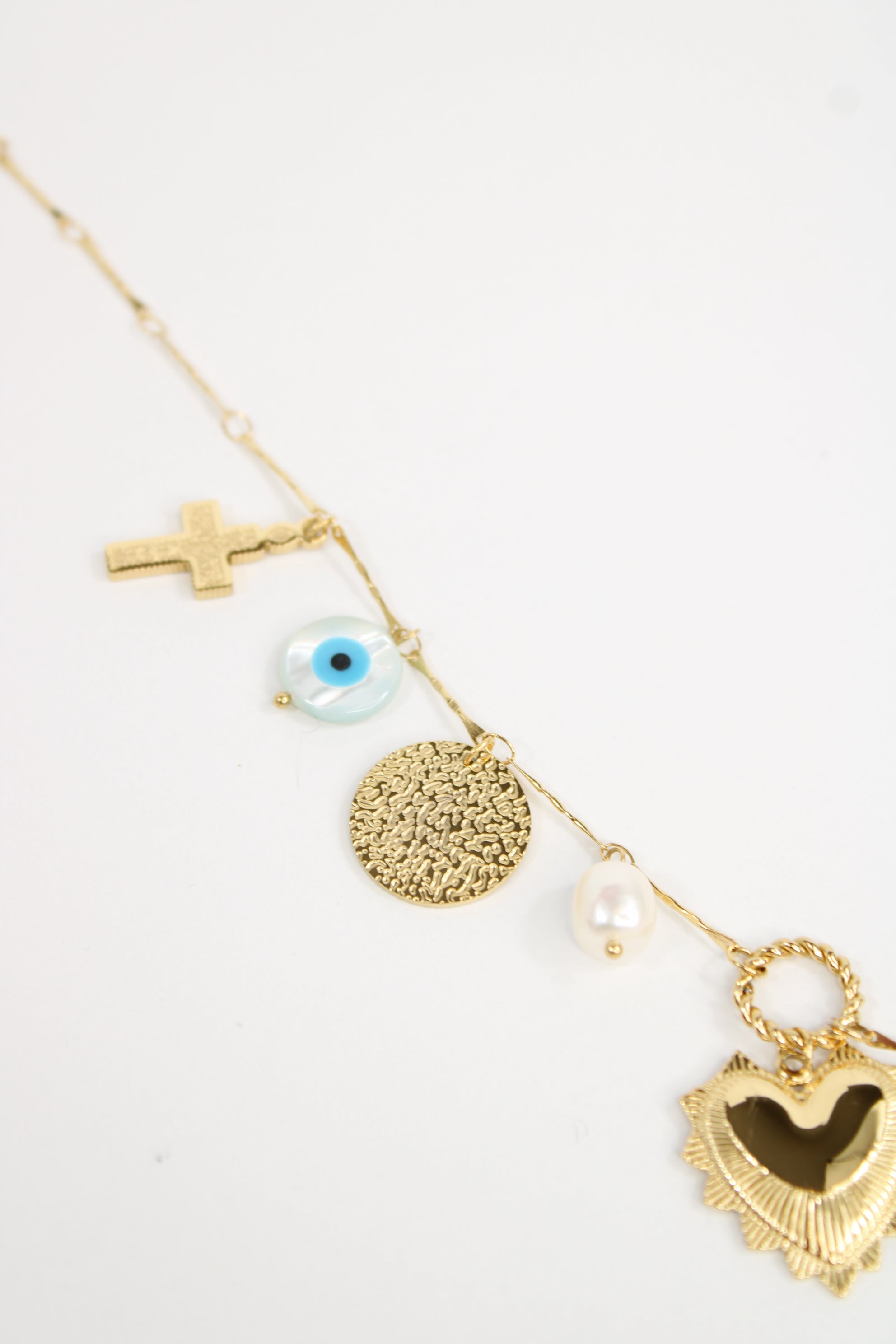 Collier Abby