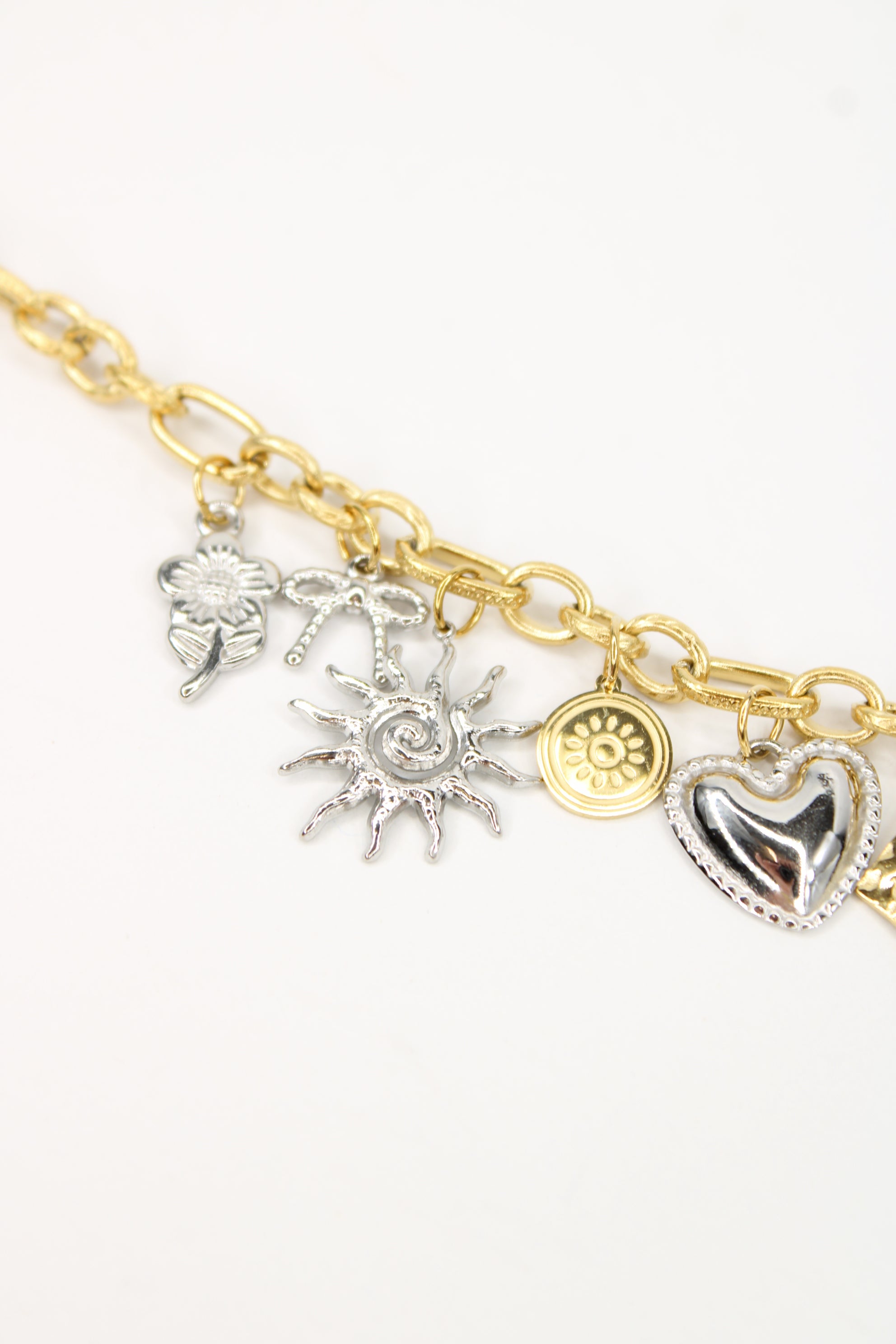Collier Mayanne